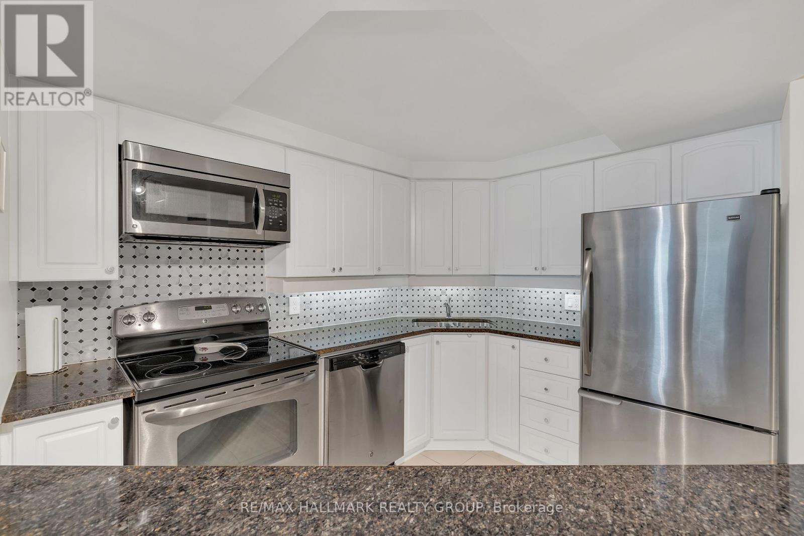 307 - 550 Cambridge Street S, Ottawa, Ontario  K1S 5N3 - Photo 8 - X12159229