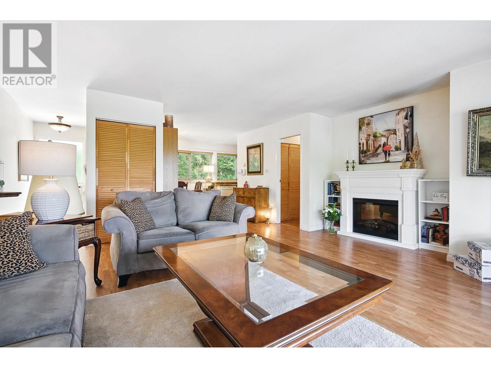 Property at 1087 CECILE DRIVE image 1