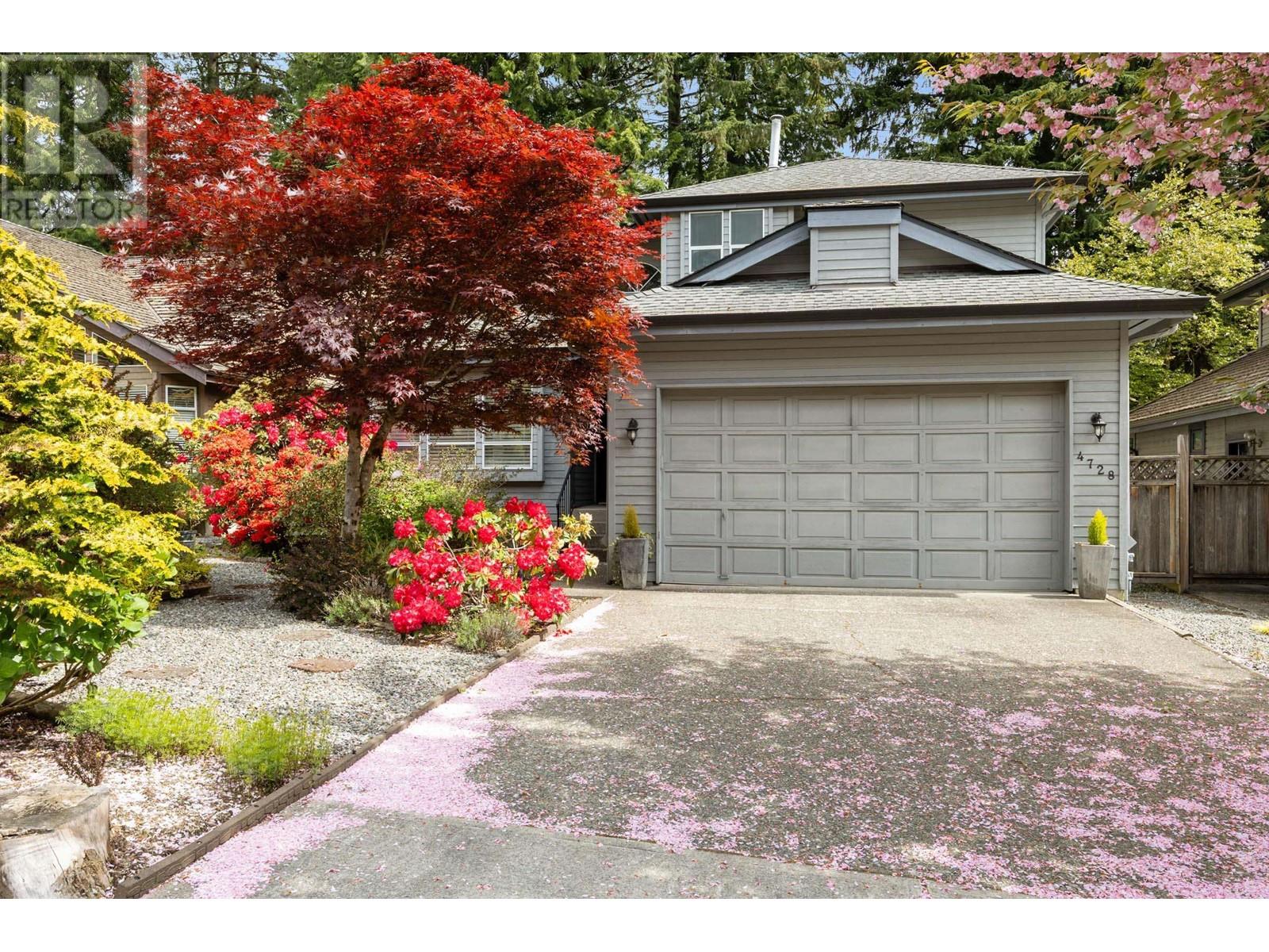 4728 Underwood Avenue, North Vancouver, British Columbia  V7K 3A8 - Photo 1 - R3004257