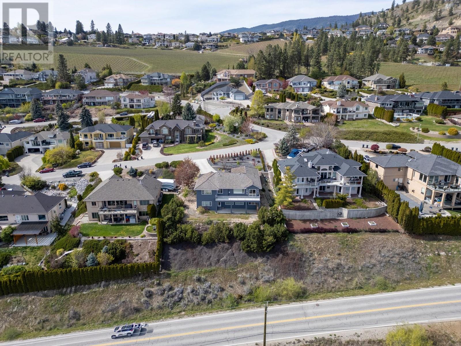 3513 EMPIRE Place, West Kelowna, BC V4T1Y5