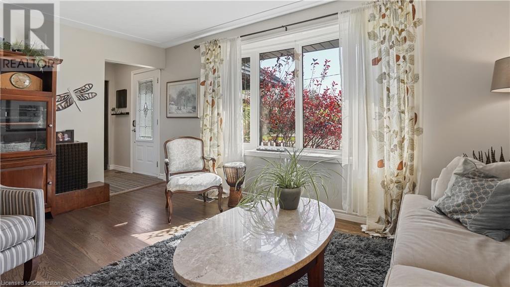 Property at 45 BOND Street image 5