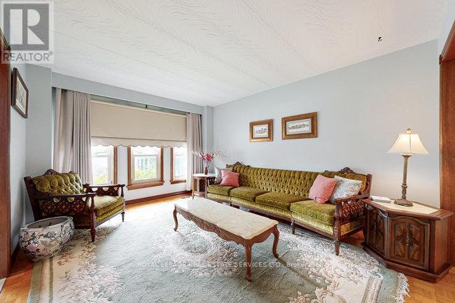 2946 Weston Road, Toronto, Ontario  M9M 2S7 - Photo 5 - W12158926