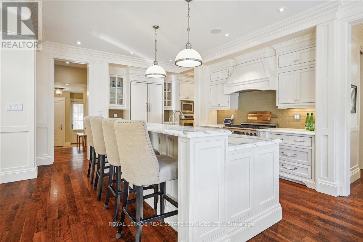 1267 Cumnock Crescent, Oakville, Ontario  L6J 2N6 - Photo 13 - W12158954