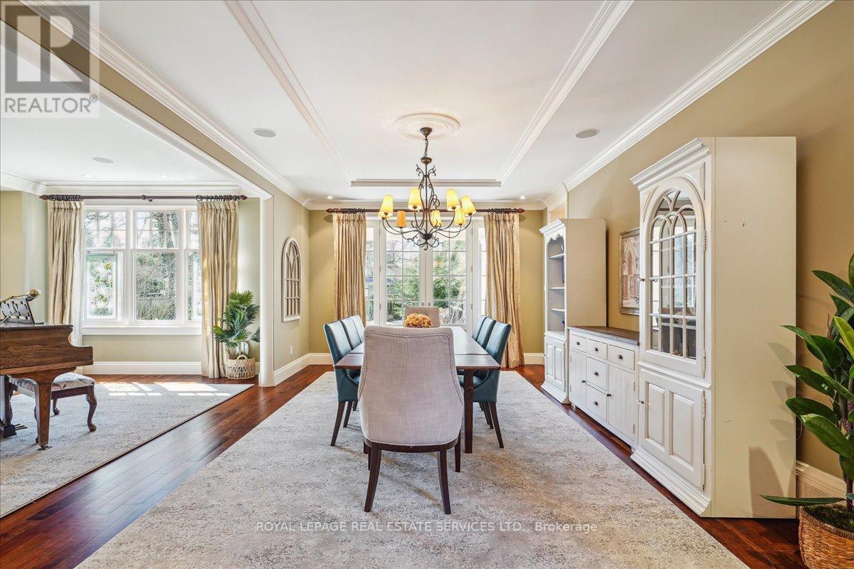 1267 Cumnock Crescent, Oakville (Mo Morrison), Ontario  L6J 2N6 - Photo 8 - W12158954