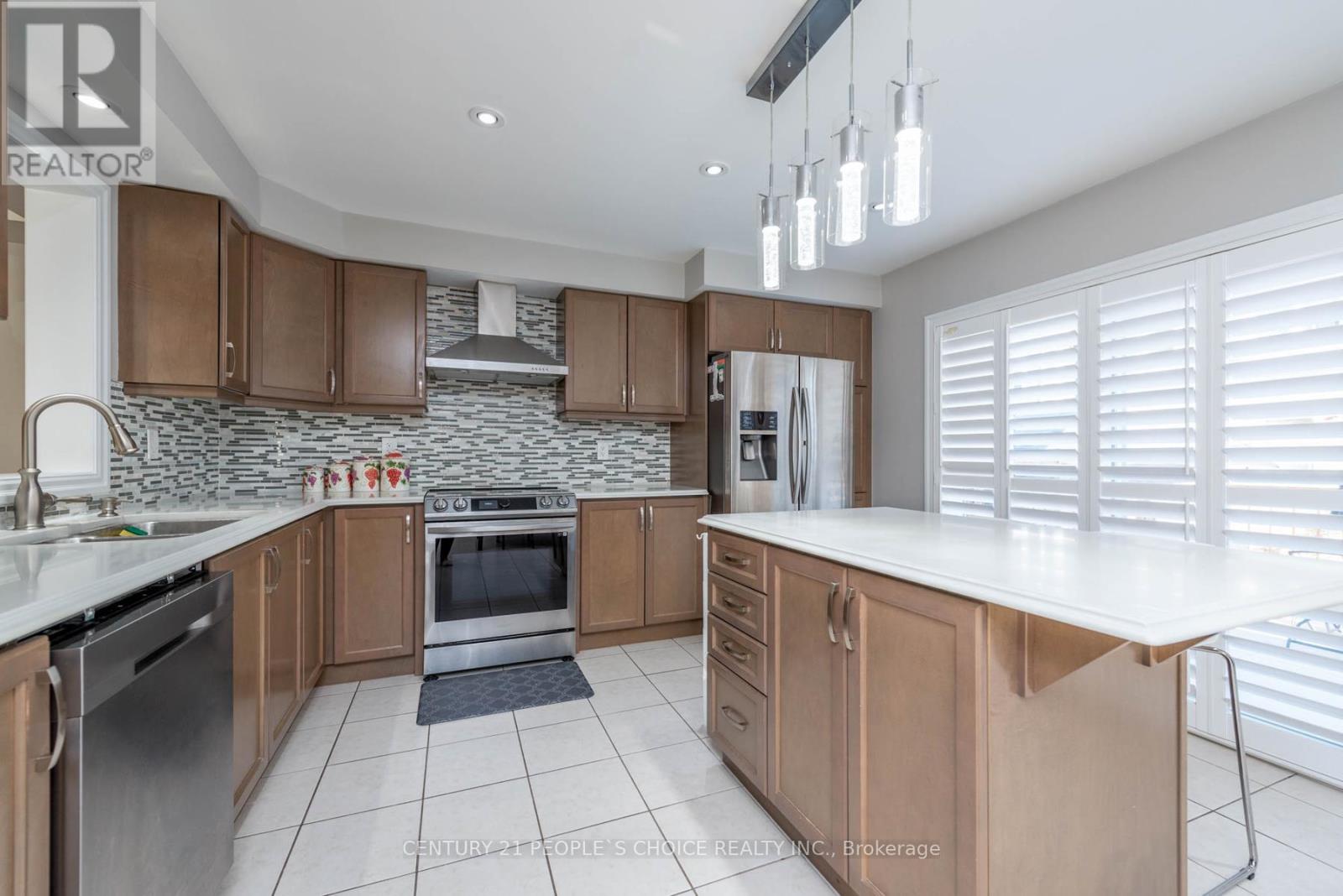 40 Stedford Crescent, Brampton, Ontario  L7A 0G4 - Photo 19 - W12159127