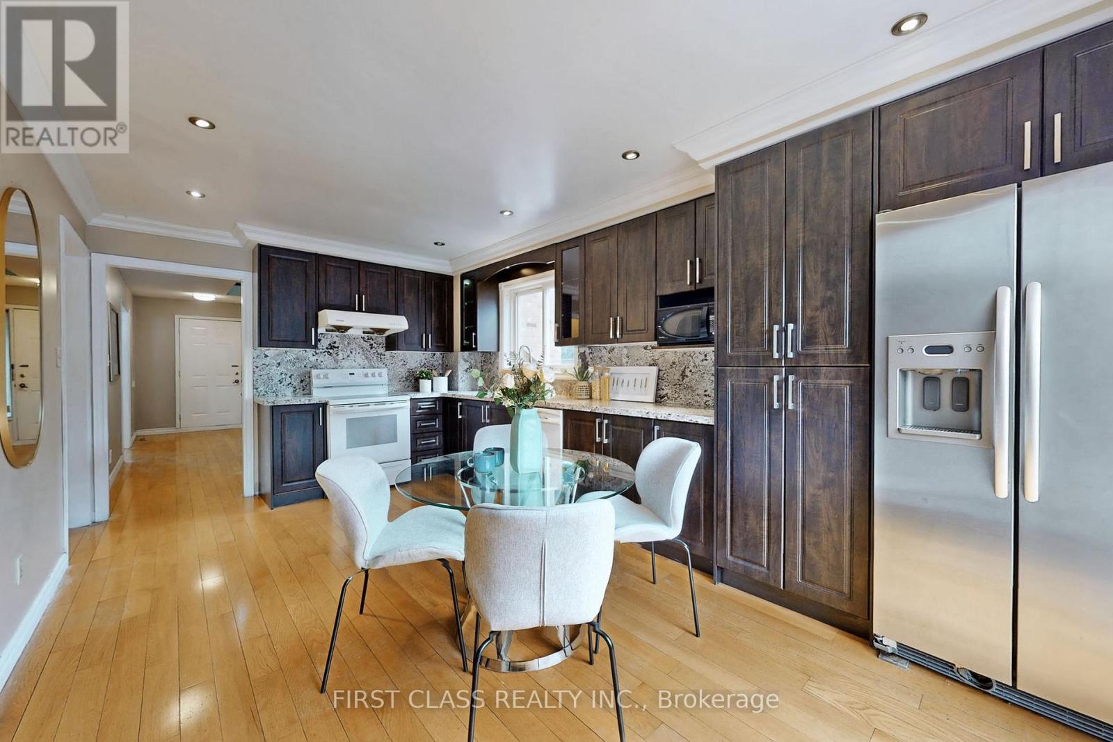 Main, 2nd Floor - 1257 Ironwood Court, Mississauga (Creditview), Ontario  L5C 3R9 - Photo 16 - W12159132