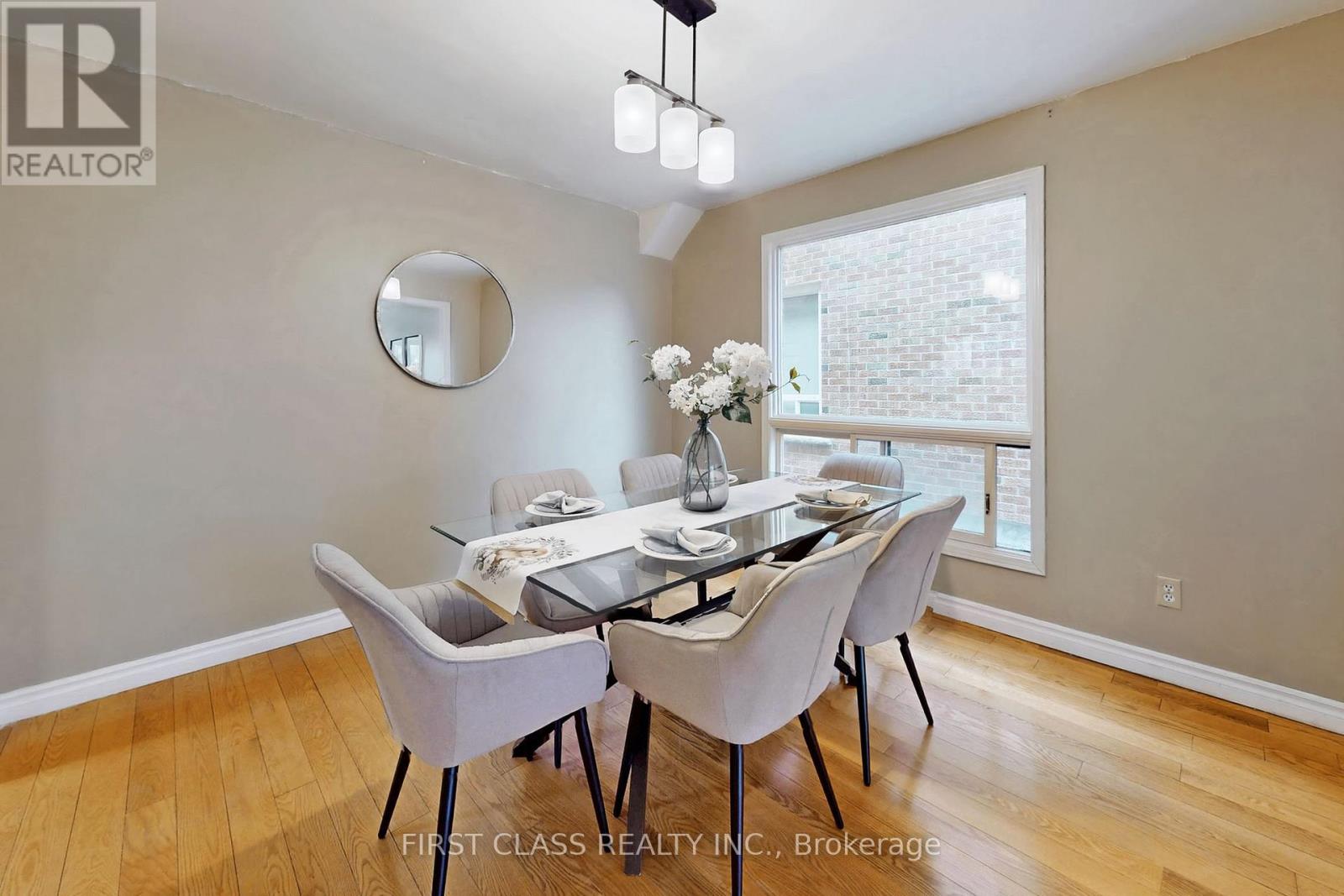Main, 2nd Floor - 1257 Ironwood Court, Mississauga (Creditview), Ontario  L5C 3R9 - Photo 9 - W12159132