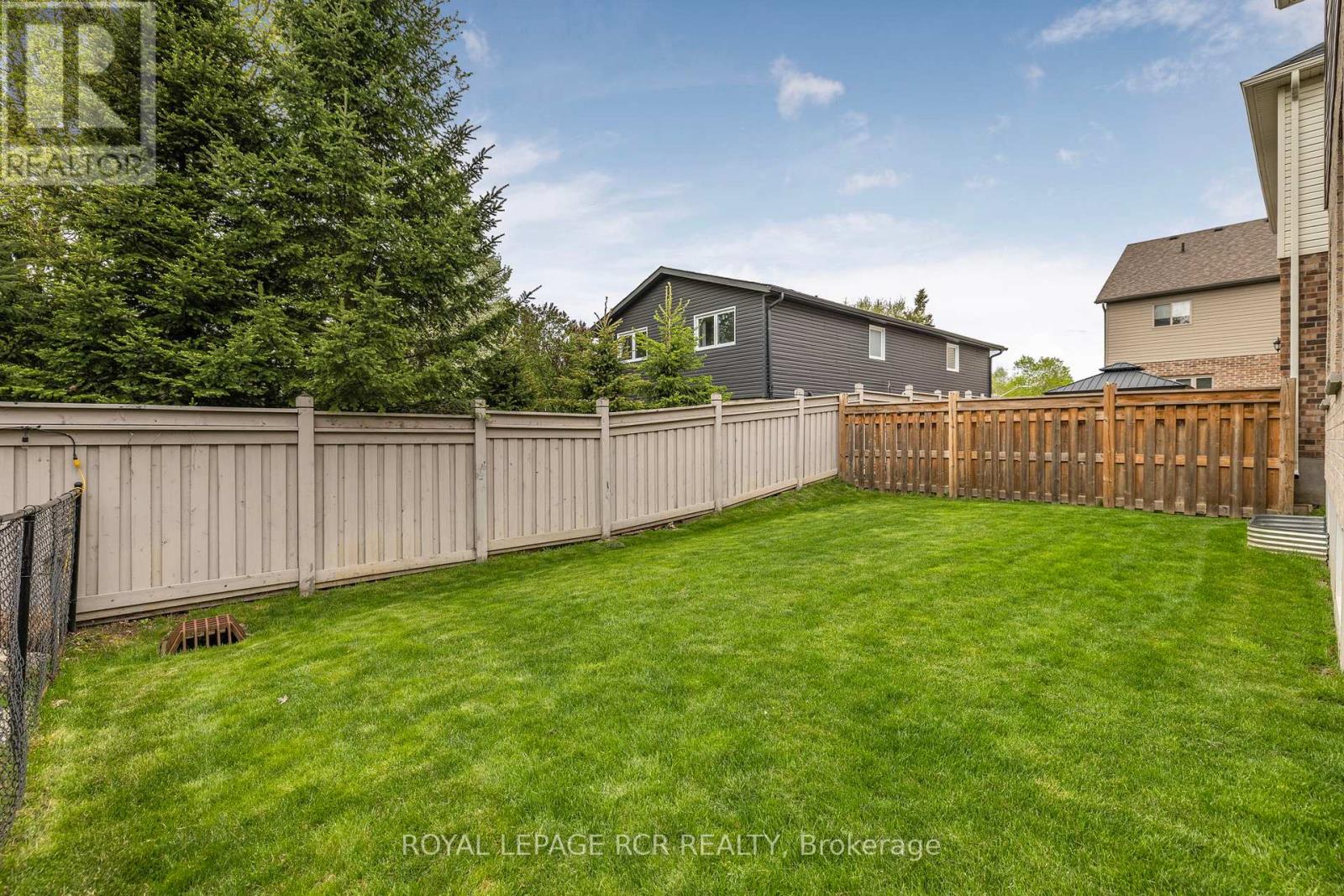 72 Carleton Trail, New Tecumseth (Beeton), Ontario  L0G 1A0 - Photo 32 - N12154609