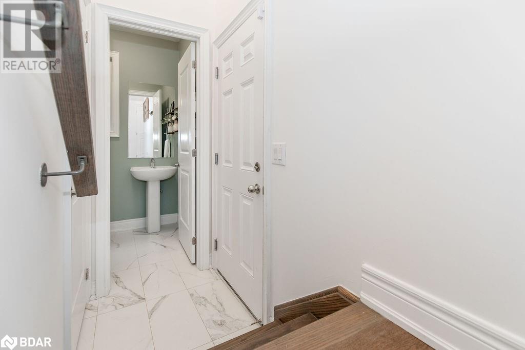17 Clear Spring Avenue, Georgina, Ontario  L4P 0H7 - Photo 20 - 40730261