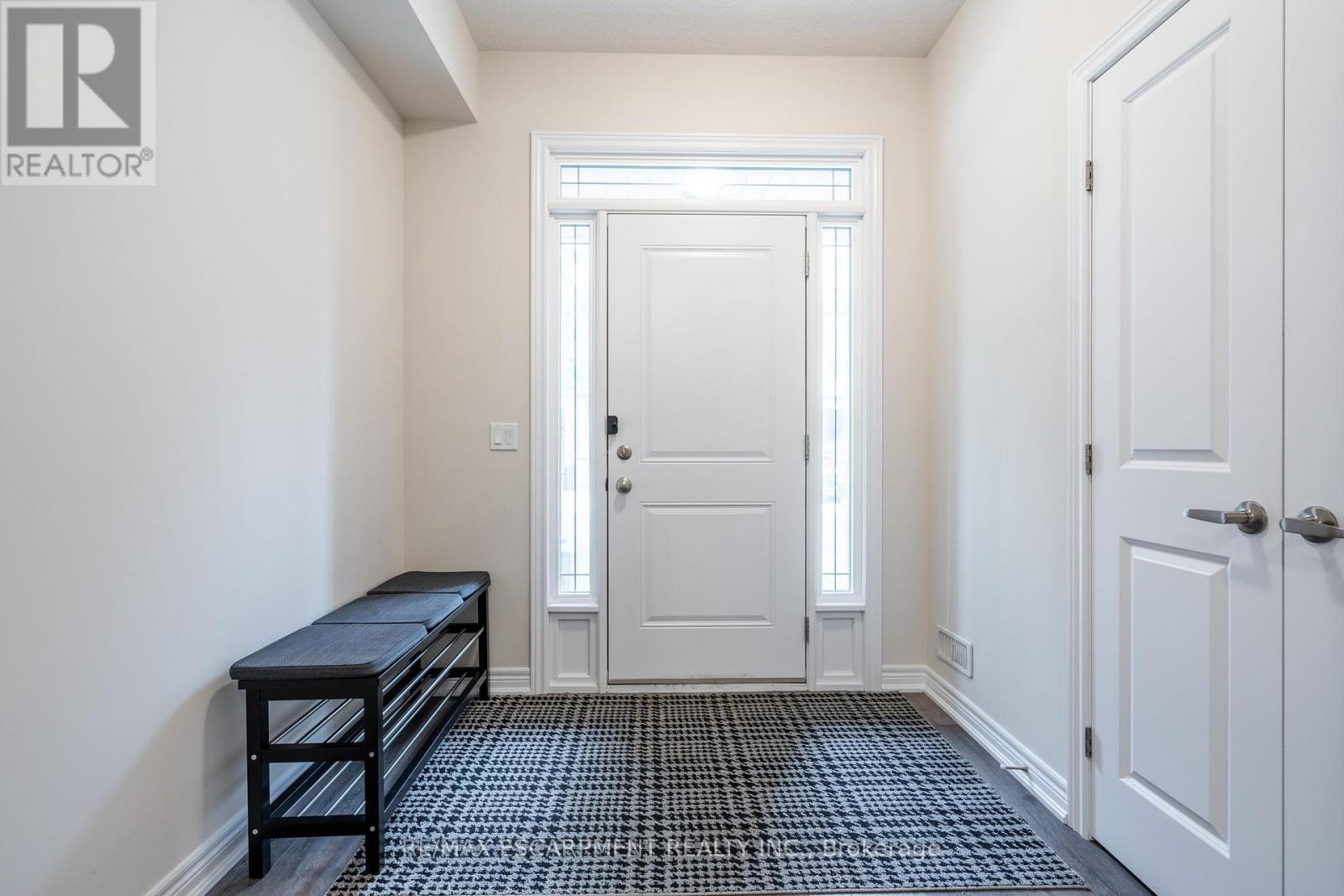 36 - 27 Rachel Drive, Hamilton, Ontario  L8E 0K6 - Photo 8 - X12159095