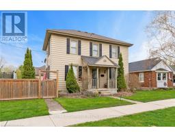 28 MARKET STREET, Brant, Ontario
