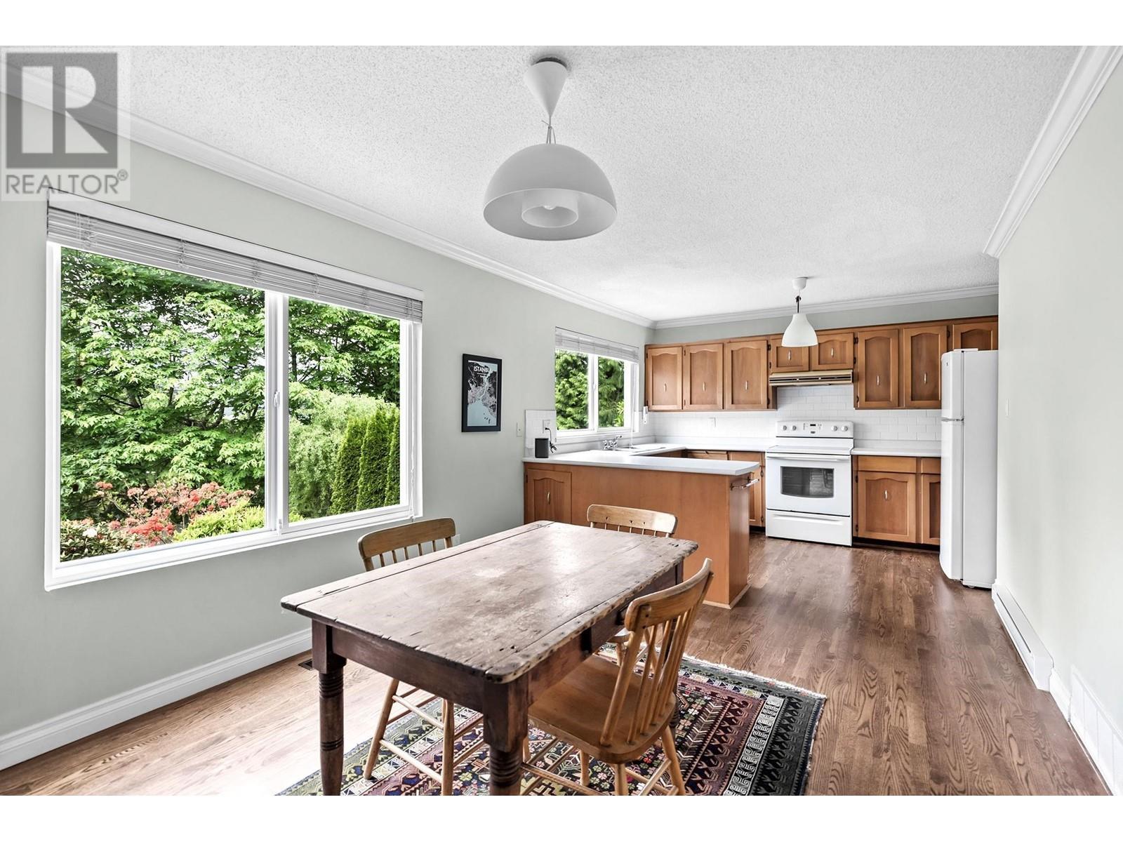 4 Noble Court, Port Moody, British Columbia  V3H 3Z5 - Photo 25 - R3002932