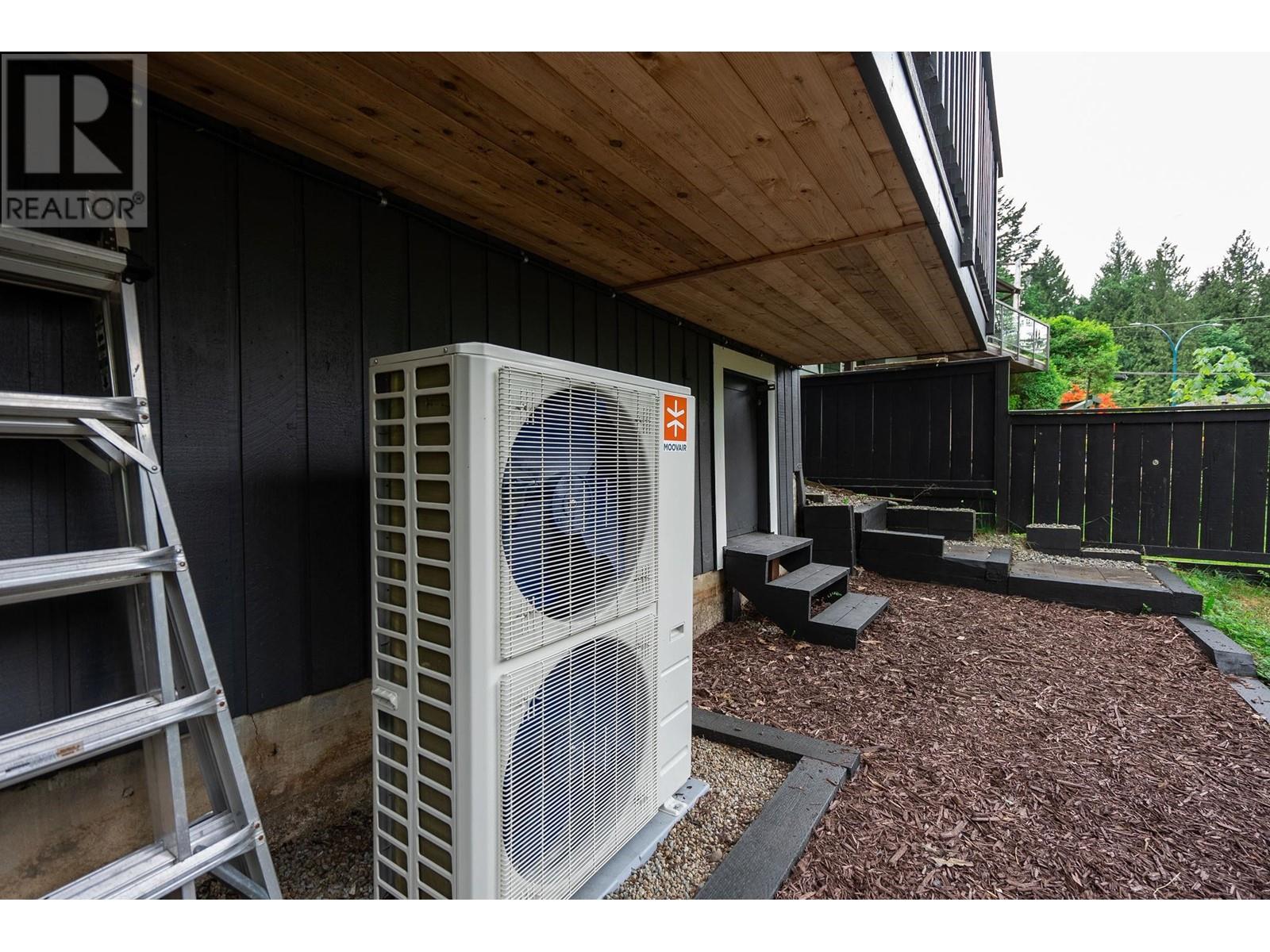 4 Noble Court, Port Moody, British Columbia  V3H 3Z5 - Photo 36 - R3002932