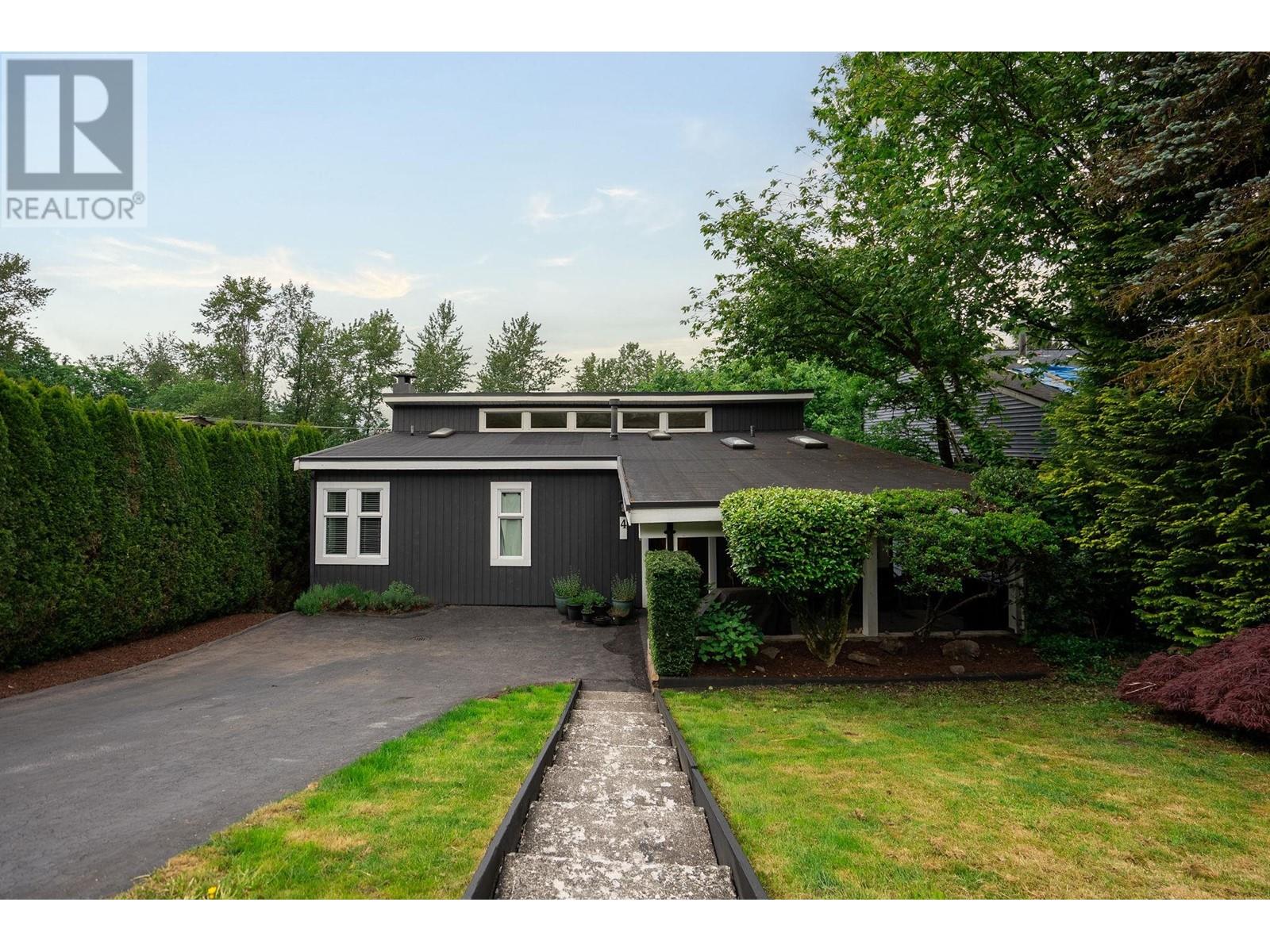4 Noble Court, Port Moody, British Columbia  V3H 3Z5 - Photo 4 - R3002932