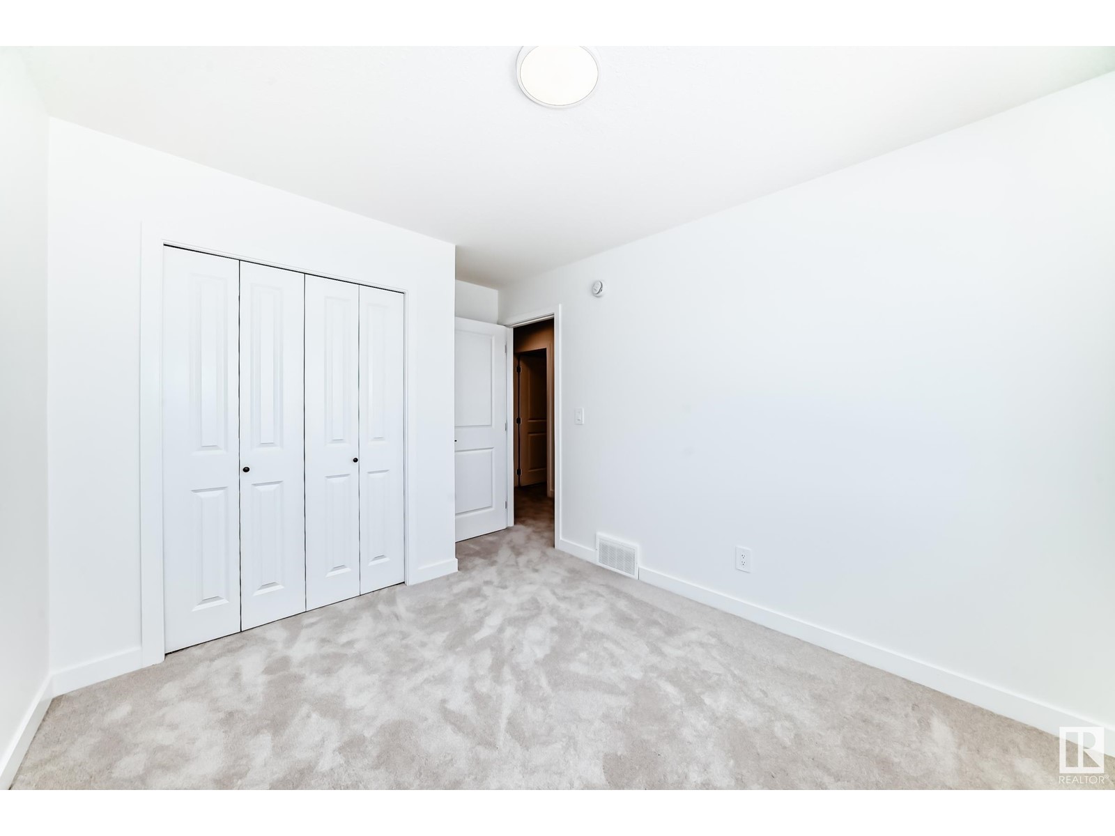 8207 Kiriak Lo Sw, Edmonton, Alberta  T6W 5S2 - Photo 16 - E4424327