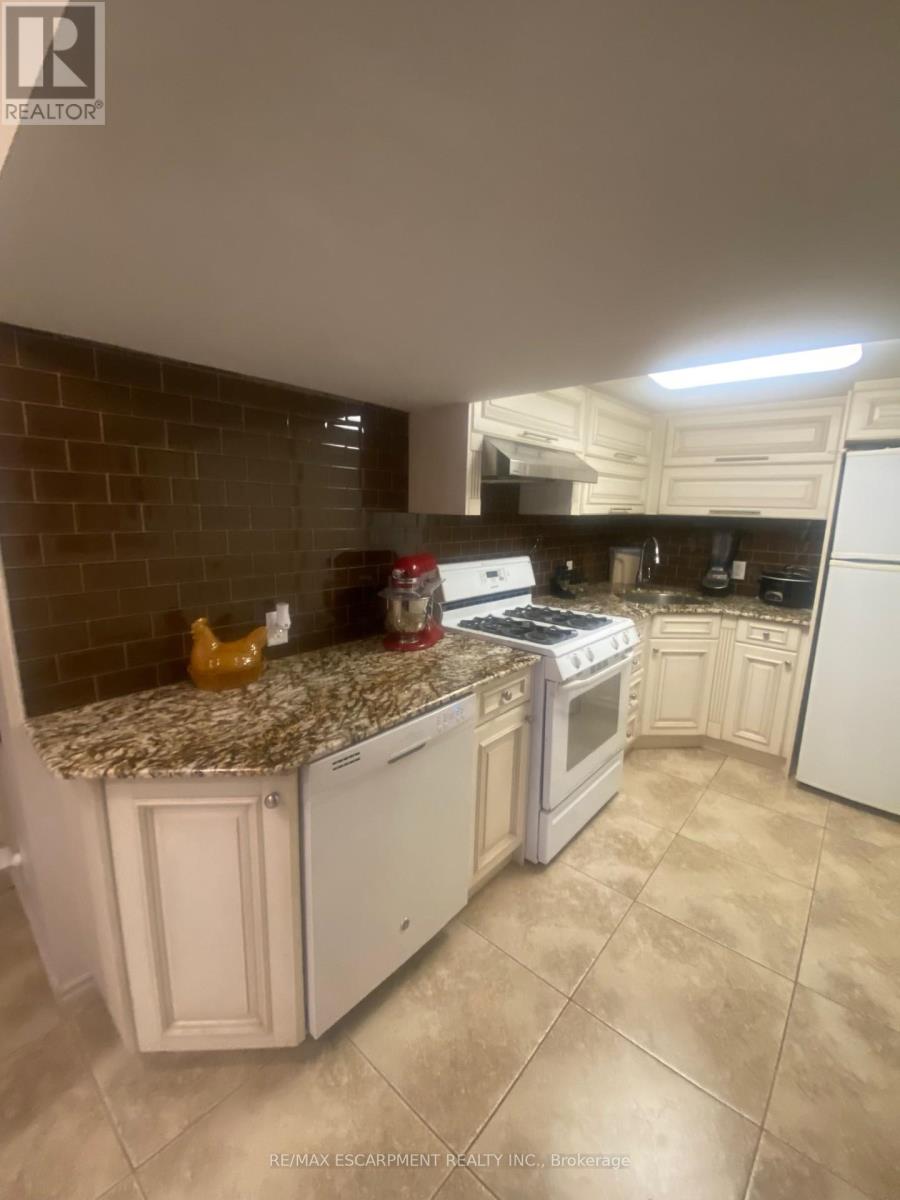 199 Kimberly Drive, Hamilton, Ontario  L8K 4L2 - Photo 43 - X12075455