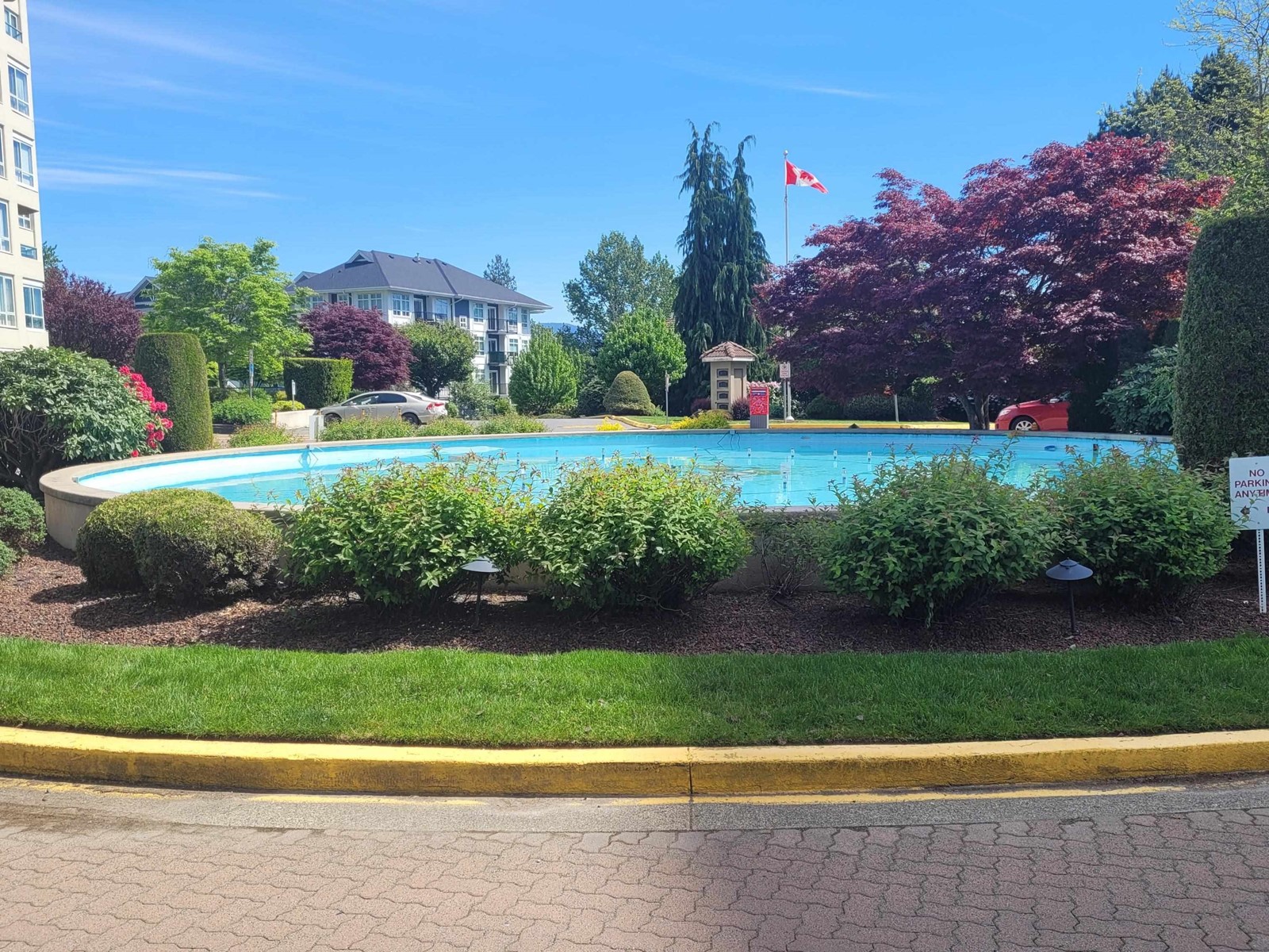 403 3150 Gladwin Road, Abbotsford, British Columbia  V2T 5S9 - Photo 1 - R3003568