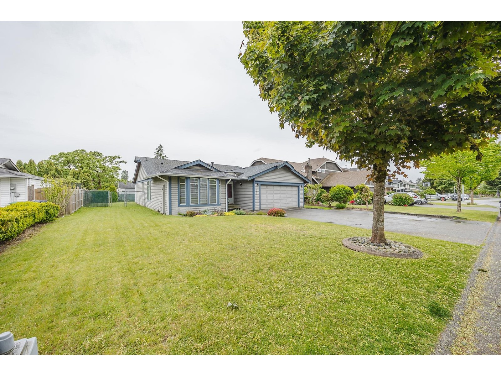 14586 89 Avenue, Surrey, British Columbia  V3R 8B2 - Photo 3 - R3003312