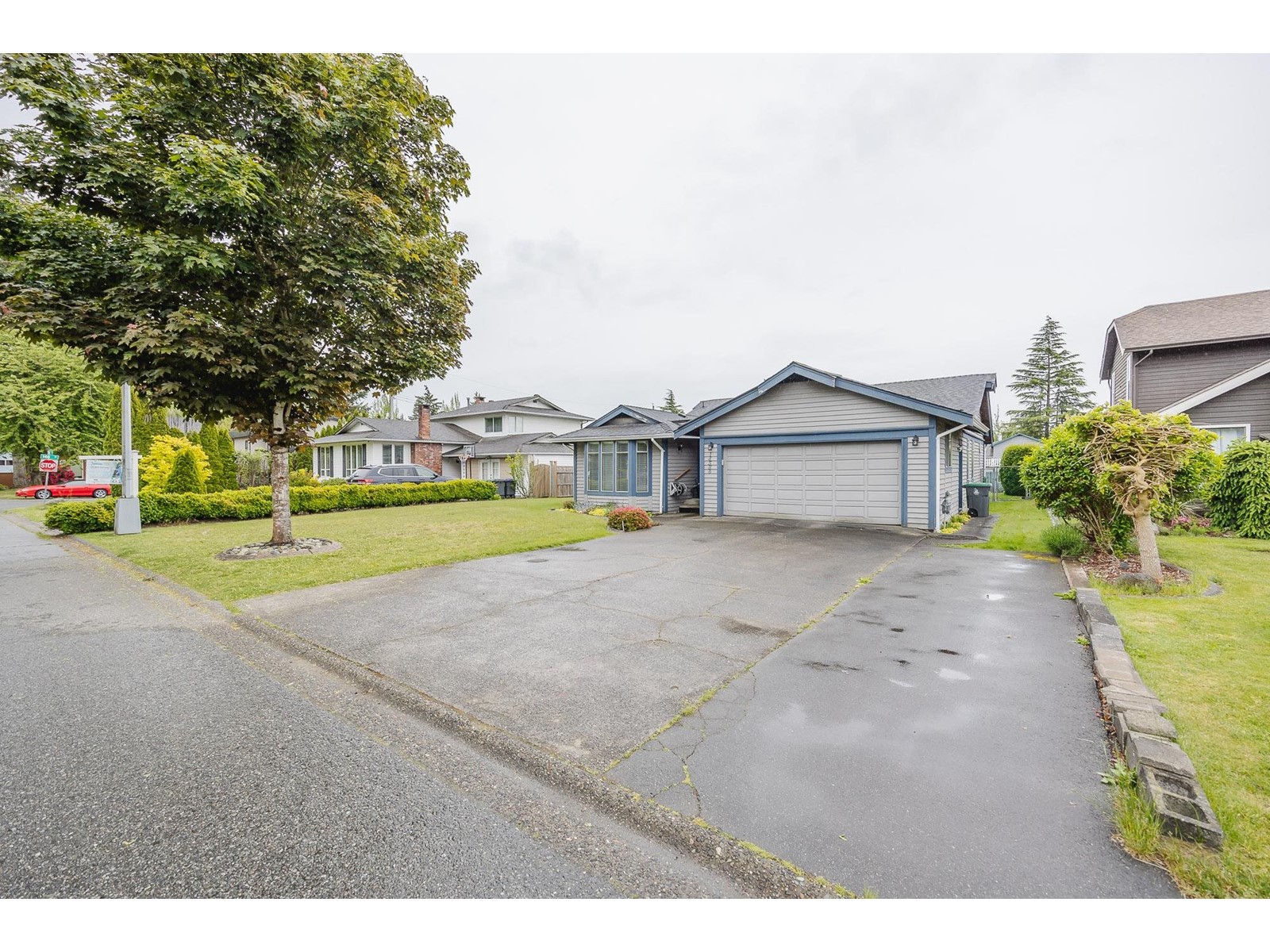 14586 89 Avenue, Surrey, British Columbia  V3R 8B2 - Photo 2 - R3003312