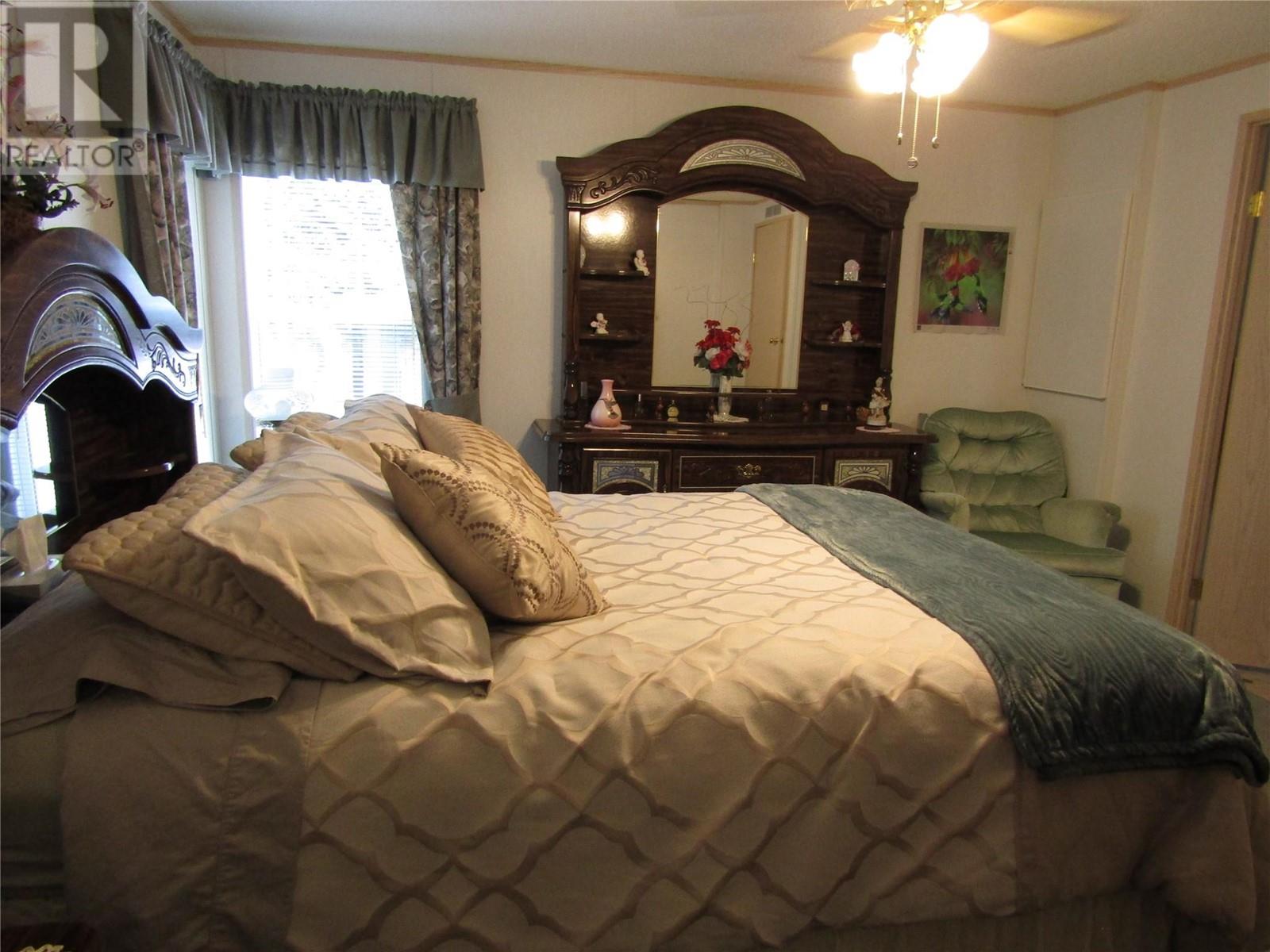 1534 Mcintyre Road, Christina Lake, British Columbia  V0H 1E0 - Photo 13 - 10348408