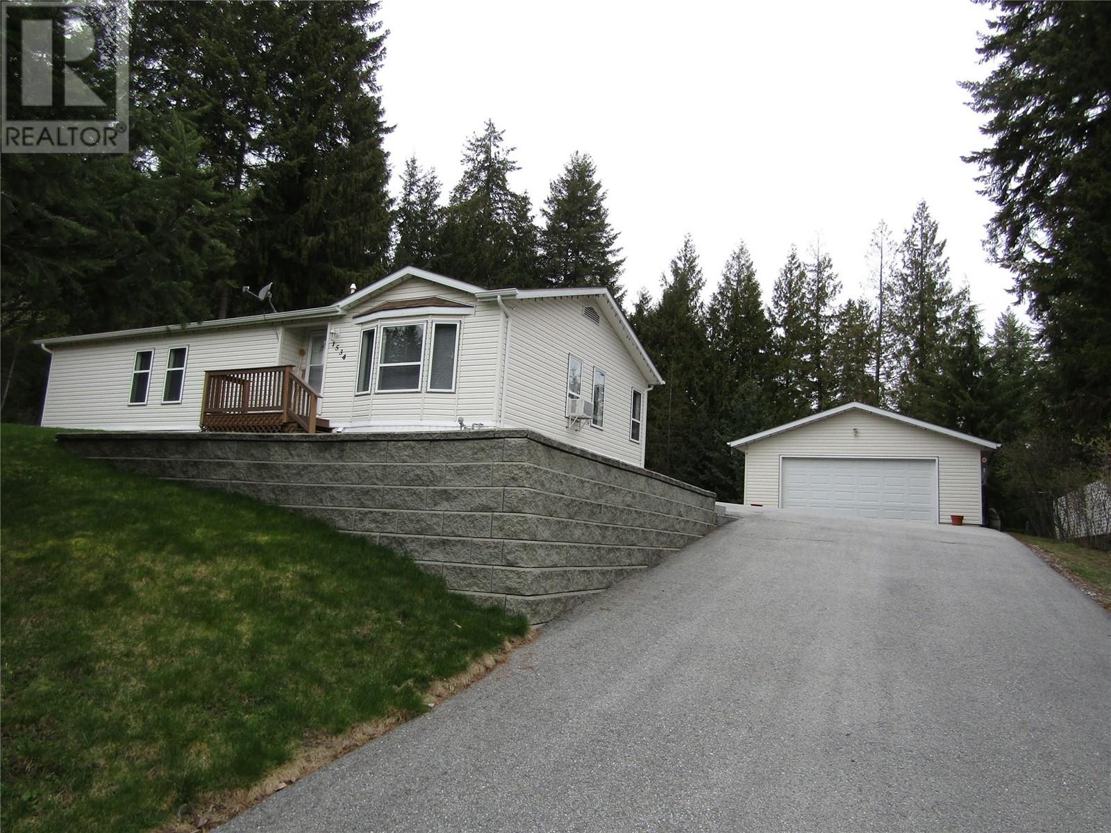 1534 Mcintyre Road, Christina Lake, British Columbia  V0H 1E0 - Photo 25 - 10348408