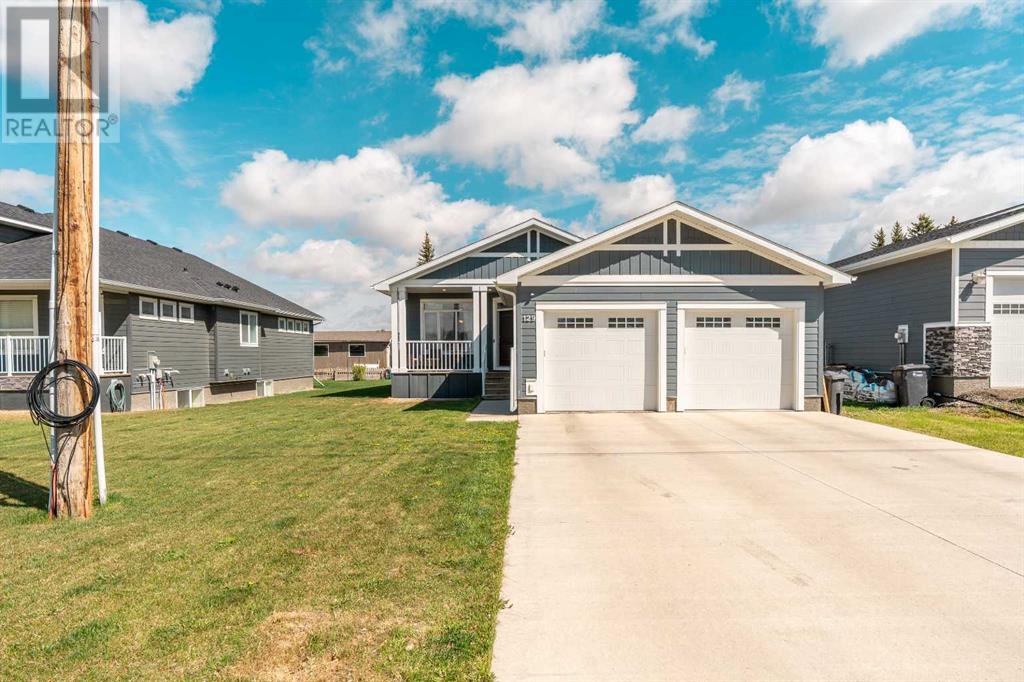 129 W 2 Avenue N, Magrath, Alberta