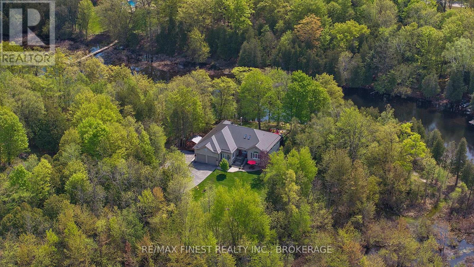 5885 Davey Drive, Frontenac, Ontario  K0H 2W0 - Photo 45 - X12159469