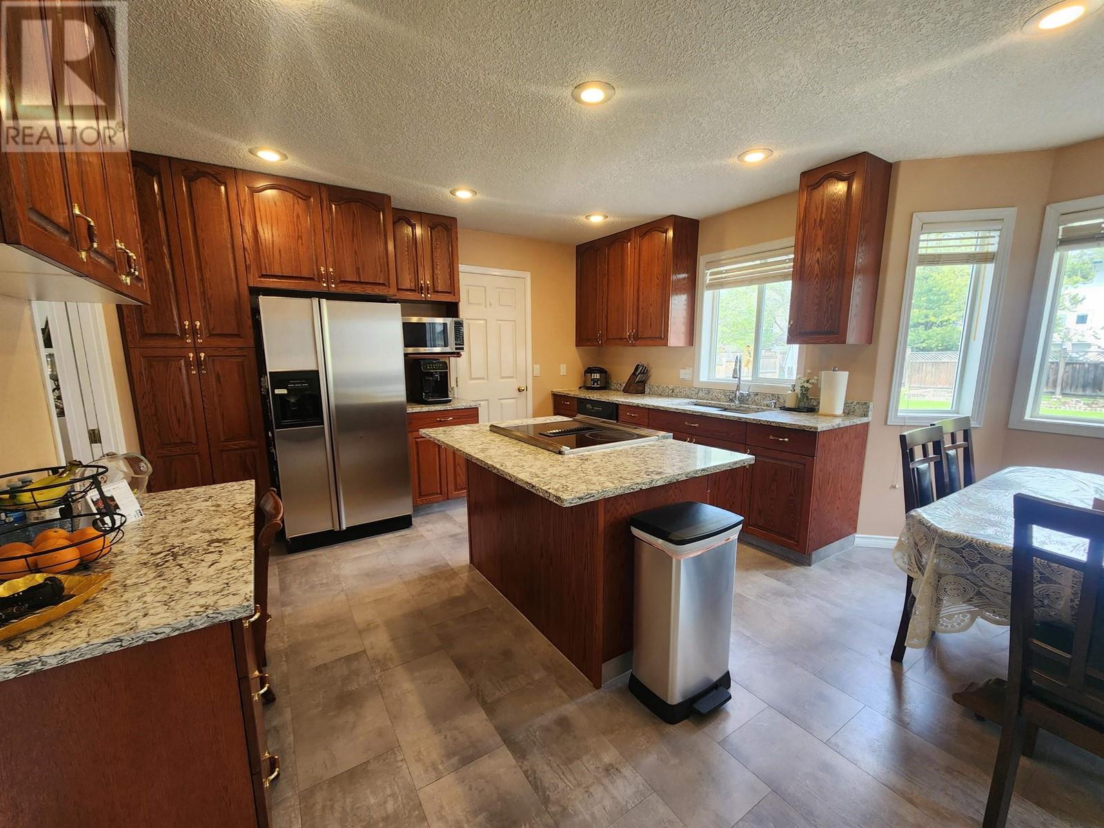 6808 Westgate Avenue, Prince George, British Columbia  V2N 5R2 - Photo 11 - R3004082