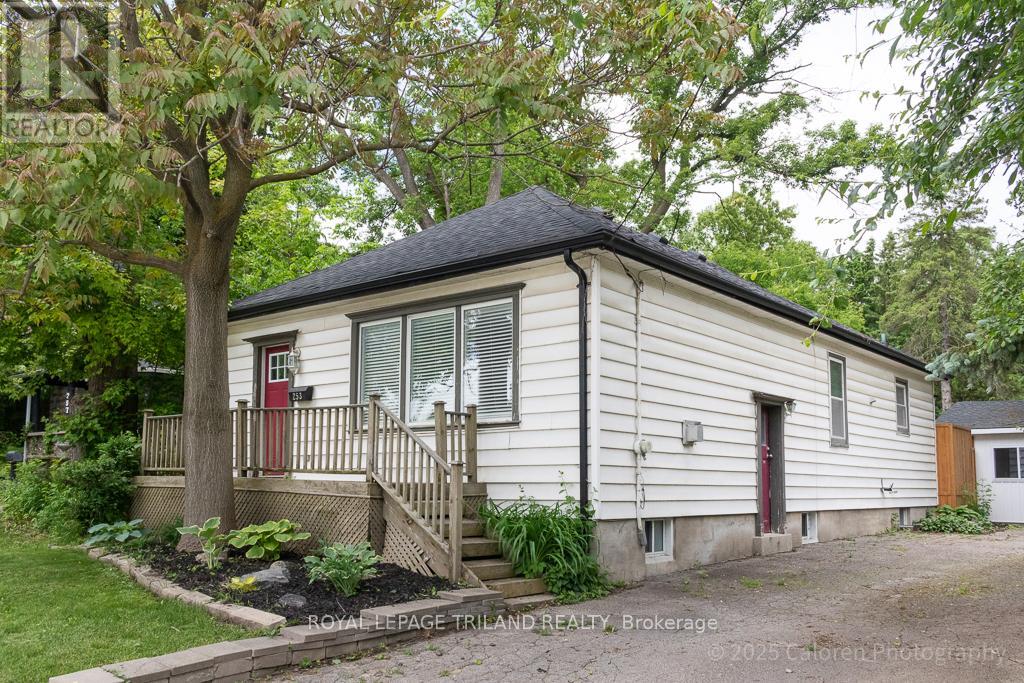 Photo 2 of 41 for 253 Riverside Drive
