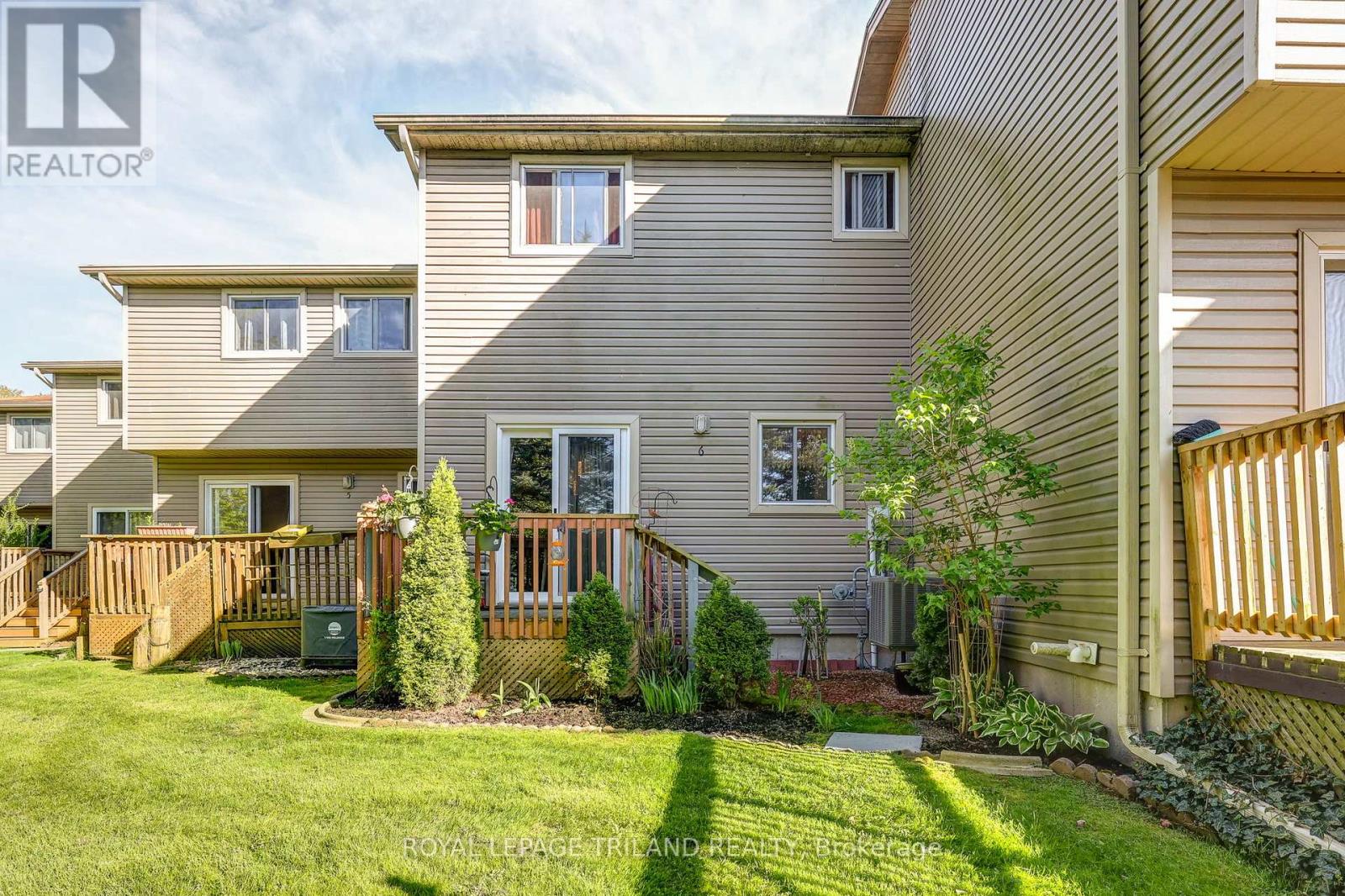 6 - 301 Carlow Road, Central Elgin, Ontario  N5L 1B7 - Photo 5 - X12159450