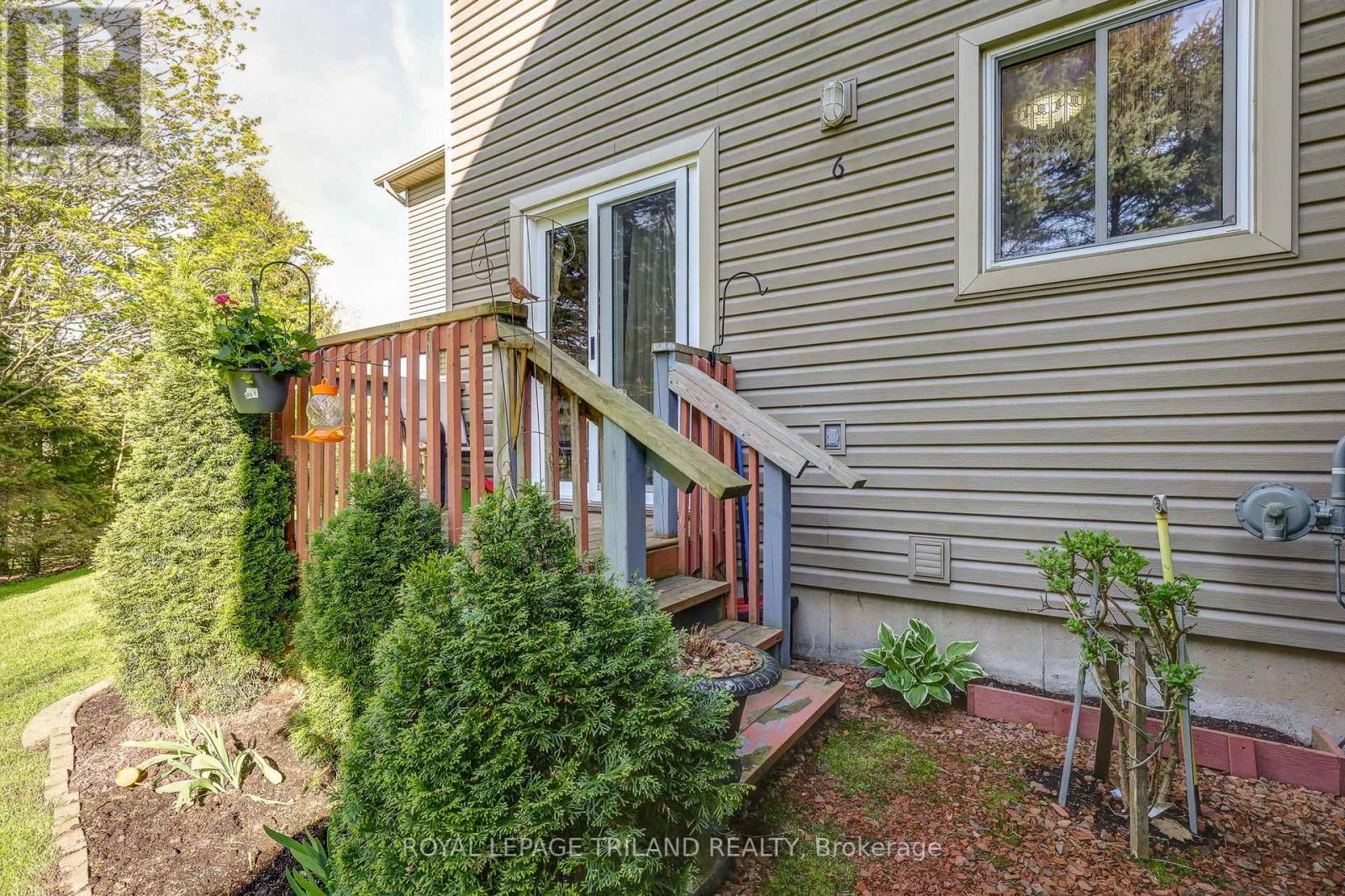 6 - 301 Carlow Road, Central Elgin, Ontario  N5L 1B7 - Photo 6 - X12159450