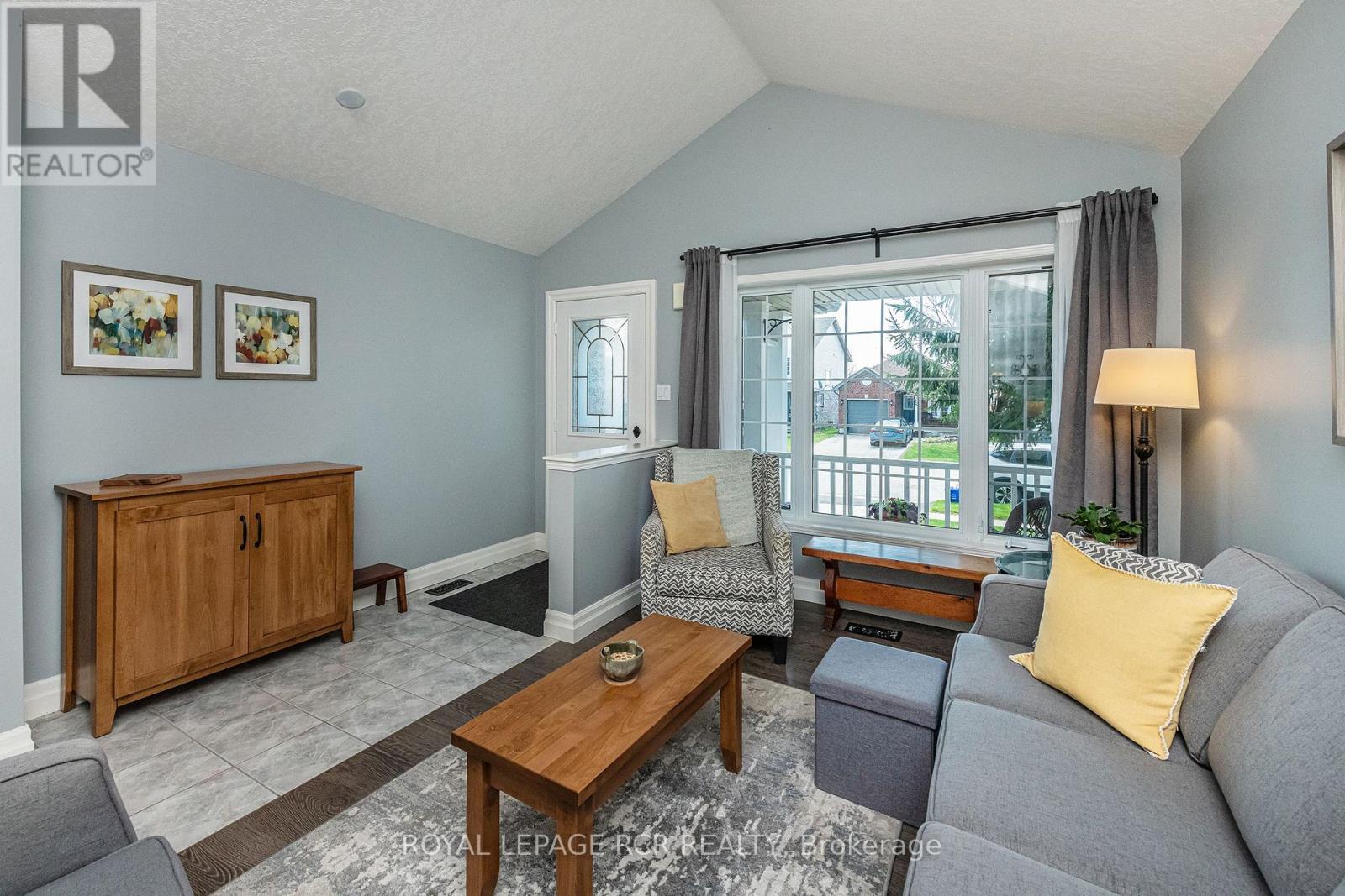 Property at 19 SETTLERS ROAD image 4