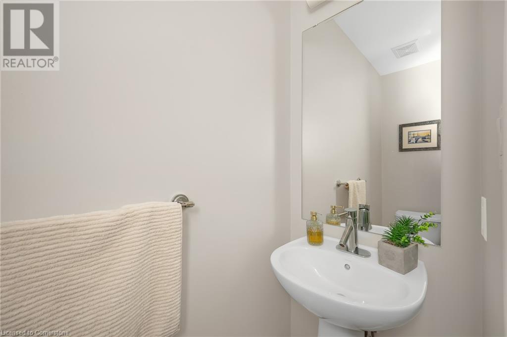 215 Dundas Street E Unit# 29, Hamilton, Ontario  L0R 2H6 - Photo 17 - 40730403