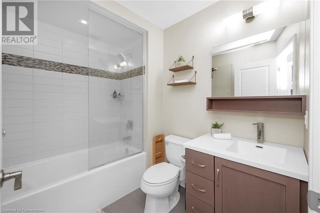 215 Dundas Street E Unit# 29, Hamilton, Ontario  L0R 2H6 - Photo 22 - 40730403