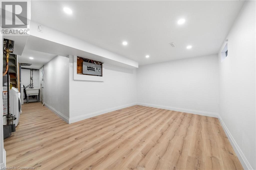 10 Angus Road Unit# 17, Hamilton, Ontario  L8K 6K3 - Photo 36 - 40730380