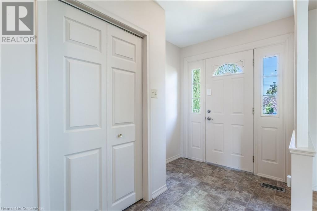 948 Upper Sherman Avenue, Hamilton, Ontario  L8V 3N3 - Photo 5 - 40730315