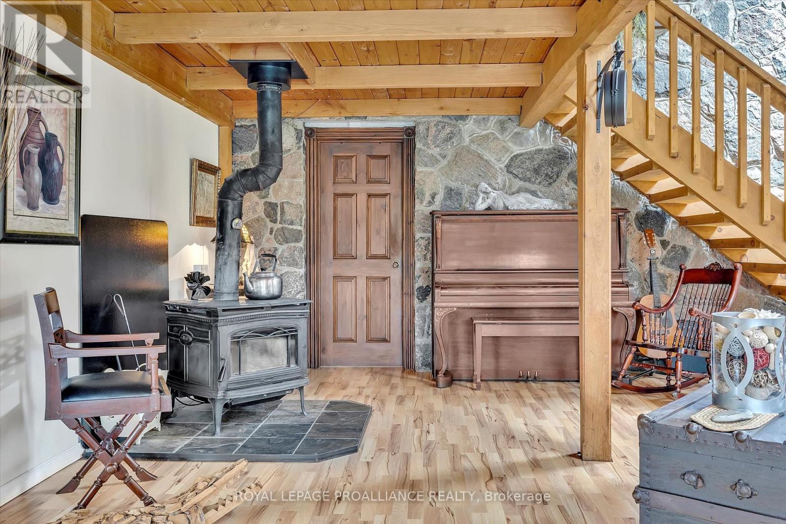 36789 Highway 62, Hastings Highlands, Ontario  K0J 1L0 - Photo 14 - X12158636