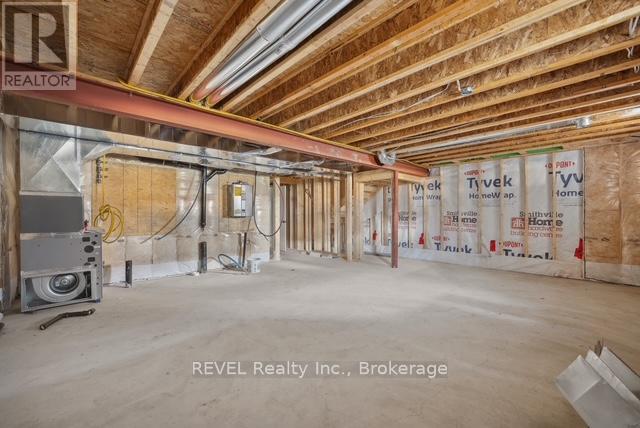101 Ivy Crescent, Thorold, Ontario  L2V 4N9 - Photo 12 - X12159304