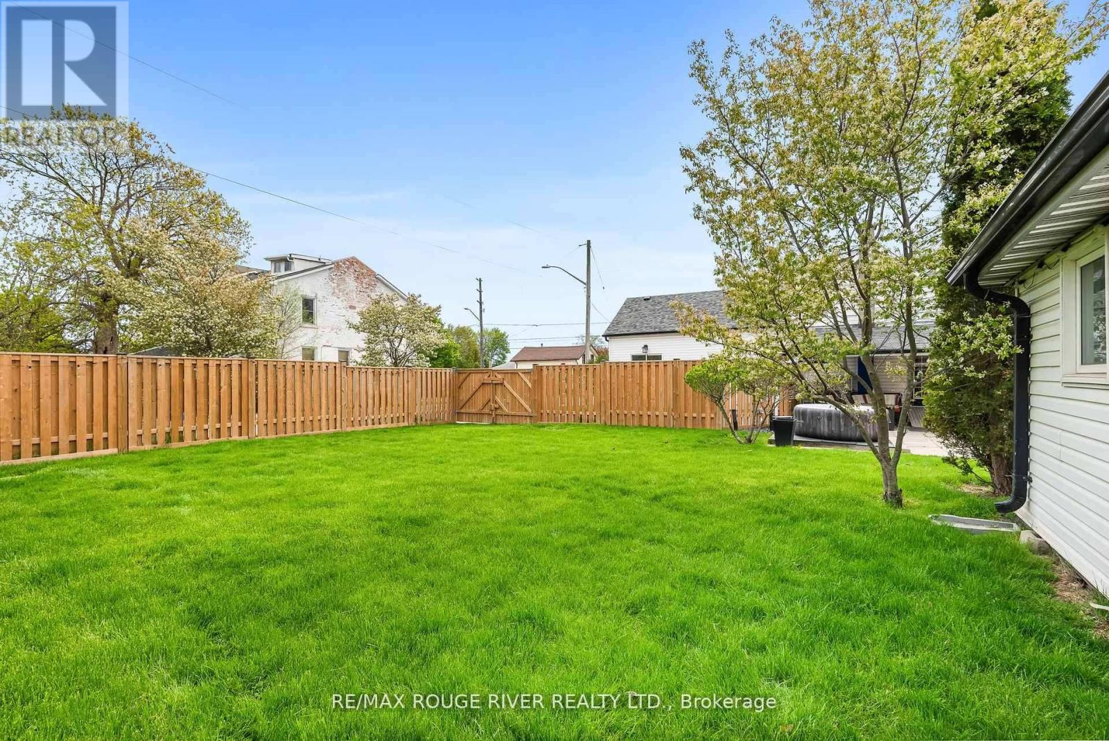 61 Liberty Street S, Clarington, Ontario  L1C 2N6 - Photo 38 - E12159269