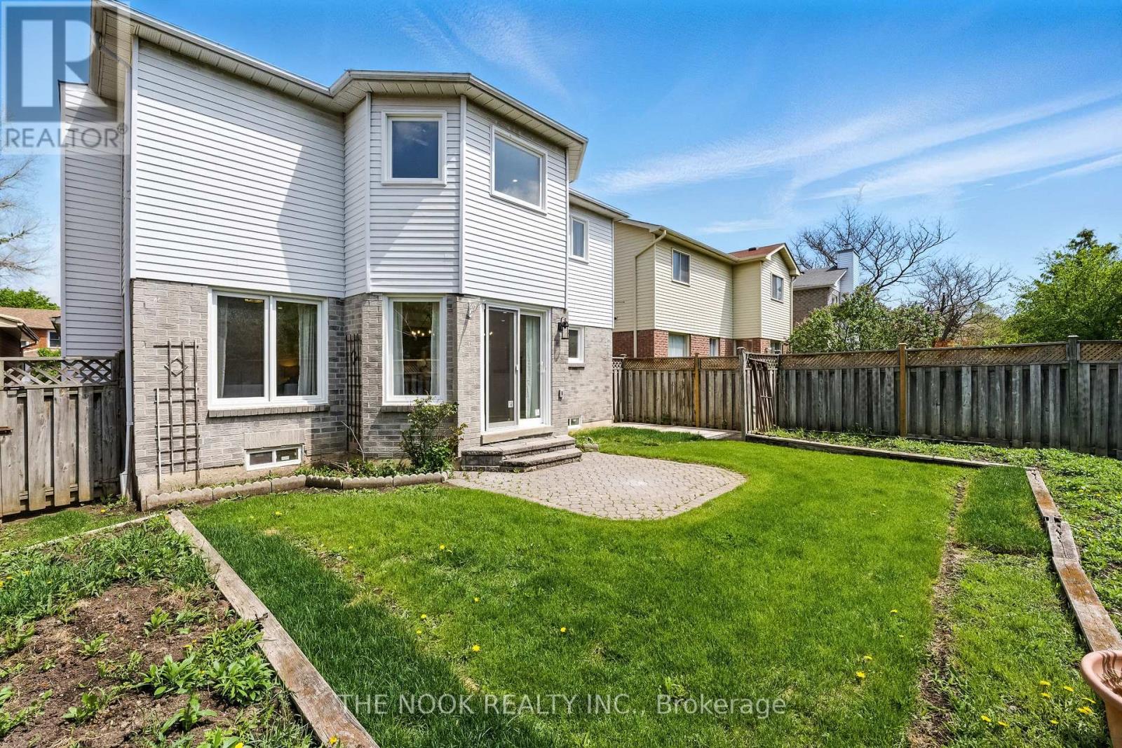 37 Reed Drive, Ajax, Ontario  L1S 5S2 - Photo 41 - E12159323