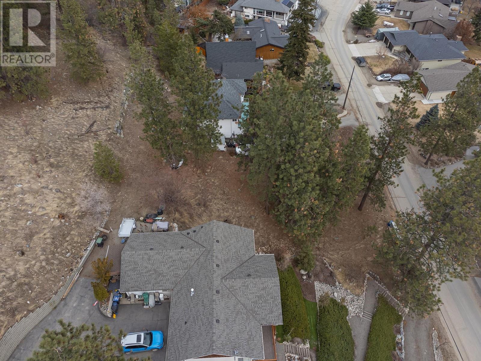 3993 Ponderosa Place, Peachland, BC V0H1X5