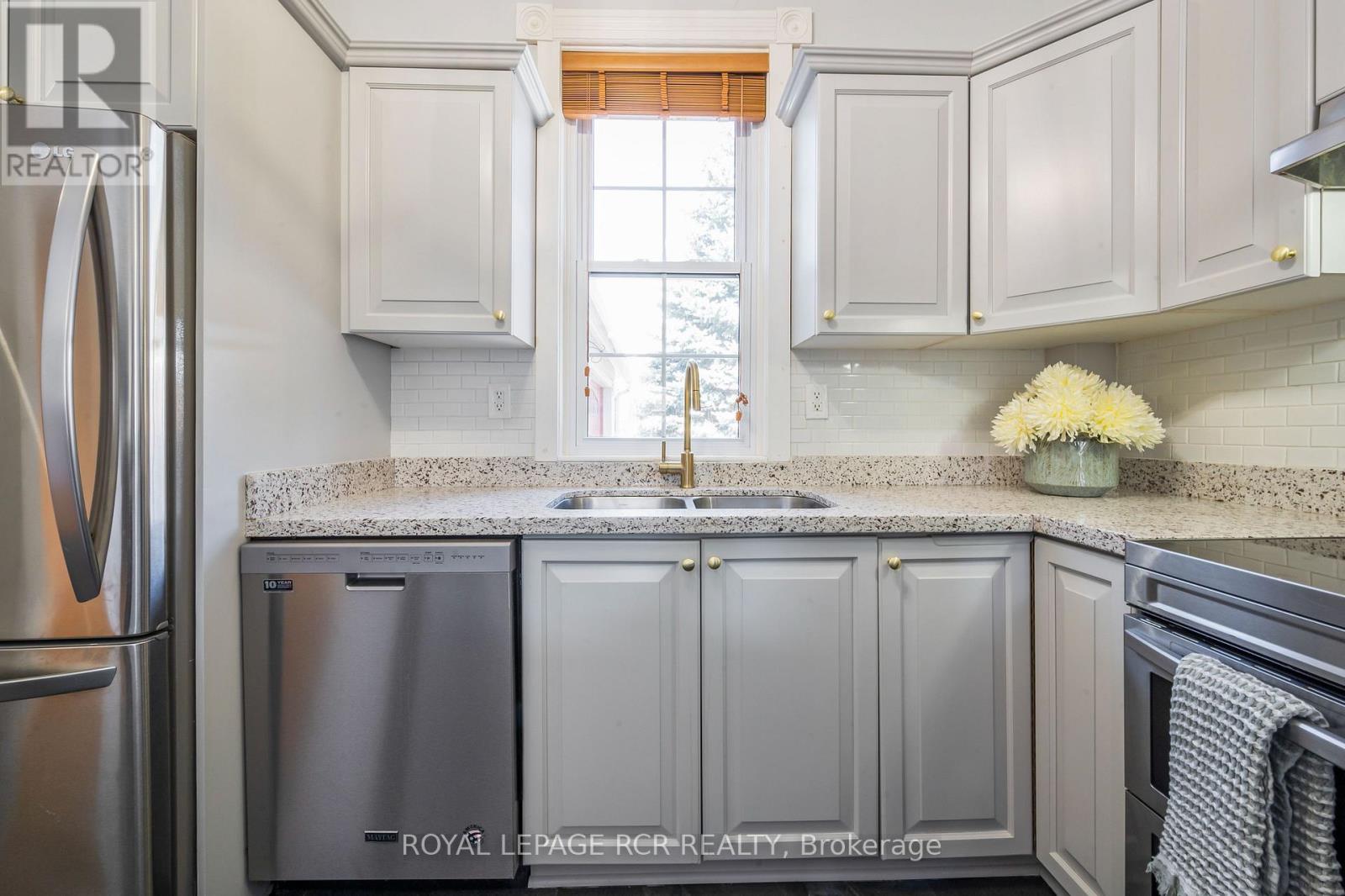 91 French Drive, Mono, Ontario  L9W 6T2 - Photo 15 - X12053258