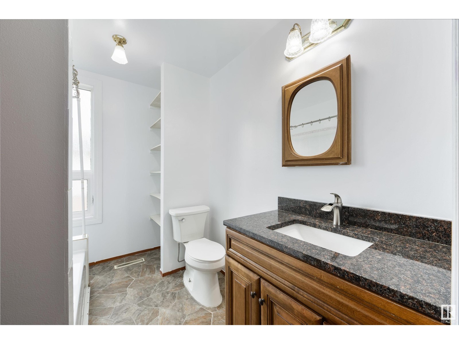 Property at 12214 48 ST NW image 2