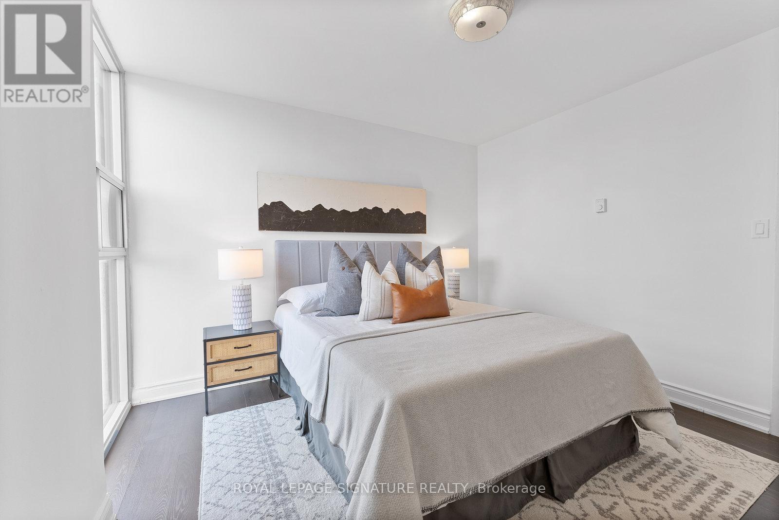2217 - 40 Homewood Avenue, Toronto (Cabbagetown-South St. James Town), Ontario  M4Y 2K2 - Photo 19 - C12159215
