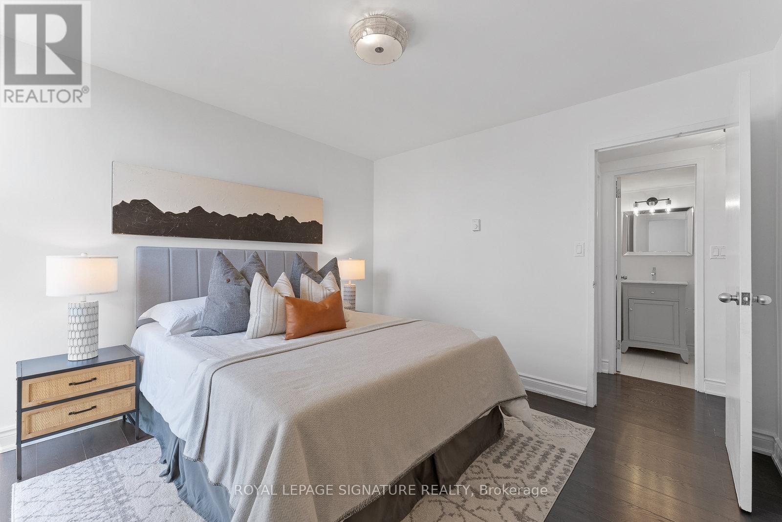 2217 - 40 Homewood Avenue, Toronto (Cabbagetown-South St. James Town), Ontario  M4Y 2K2 - Photo 20 - C12159215