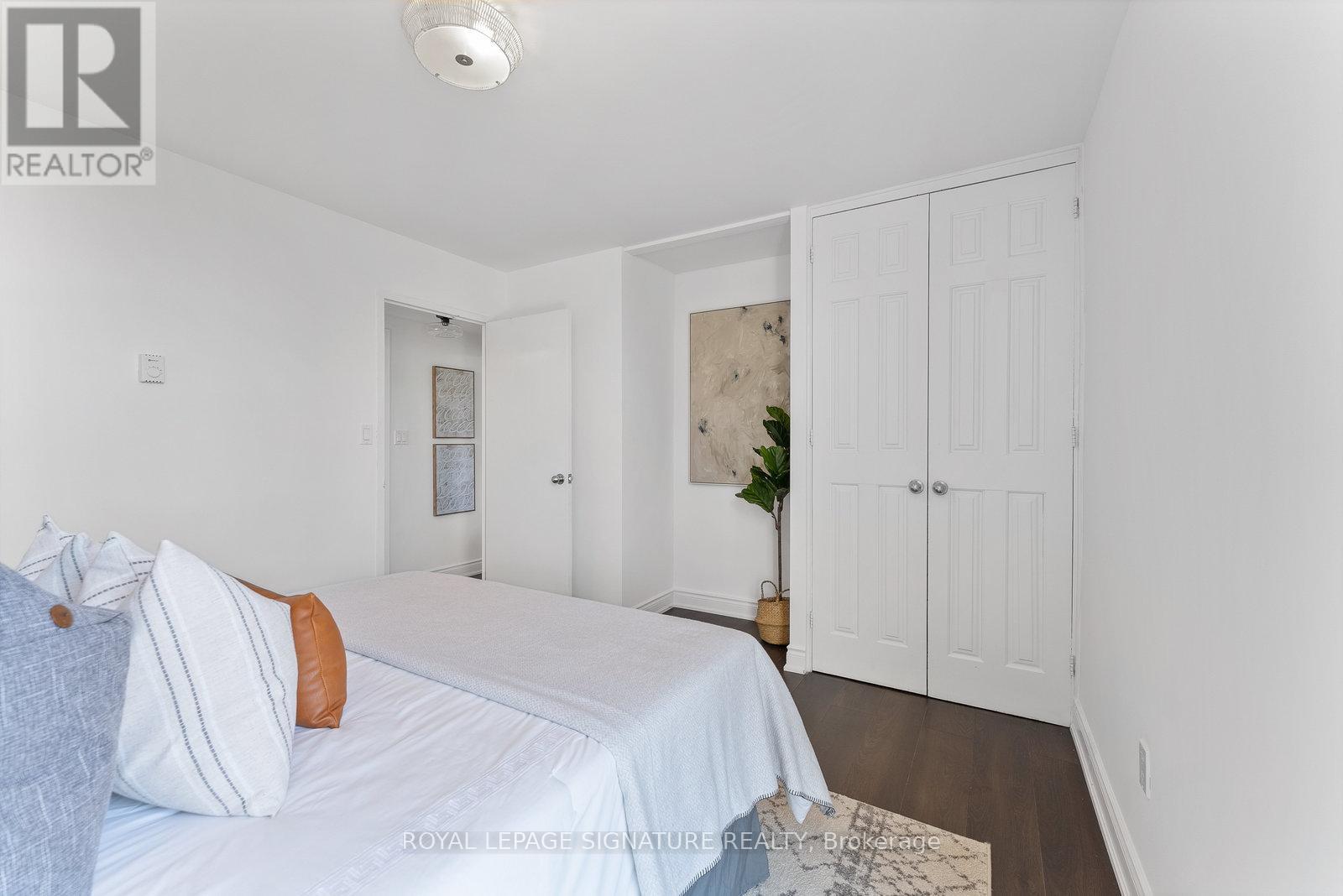 2217 - 40 Homewood Avenue, Toronto (Cabbagetown-South St. James Town), Ontario  M4Y 2K2 - Photo 21 - C12159215