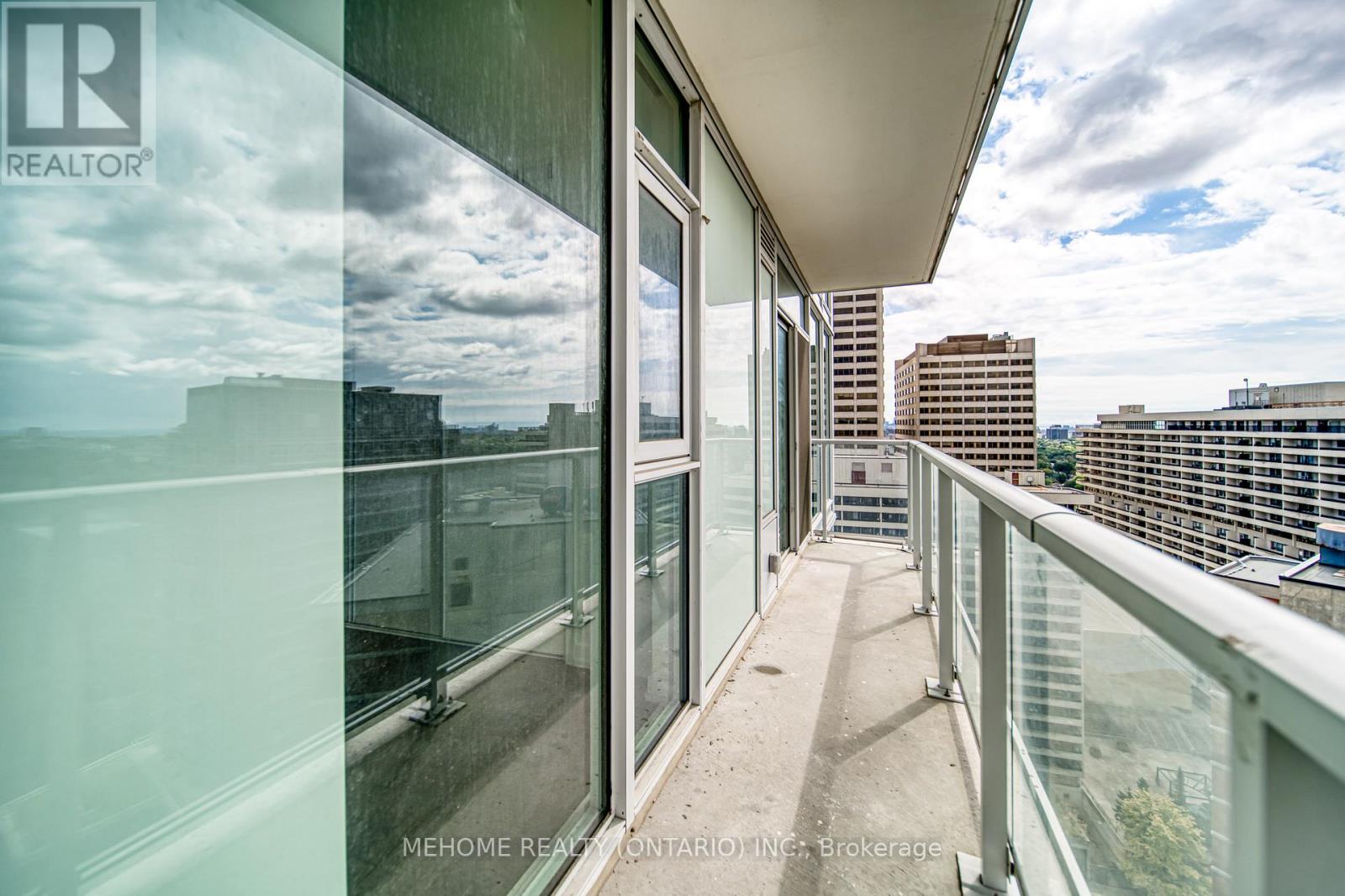 1810 - 33 Helendale Avenue, Toronto (Yonge-Eglinton), Ontario  M4R 0A4 - Photo 27 - C12159227