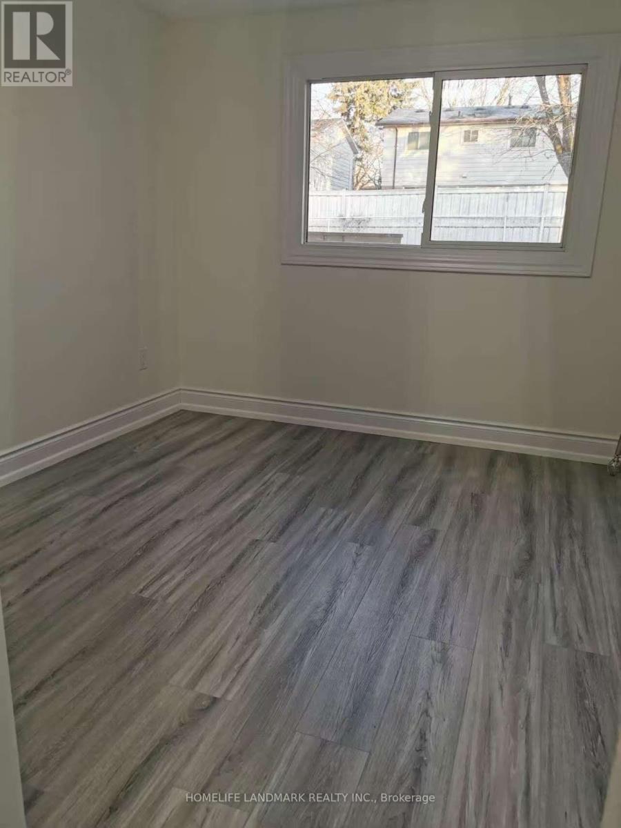 Upper - 32 Dowswell Drive, Toronto, Ontario  M1B 1J2 - Photo 8 - E12159163