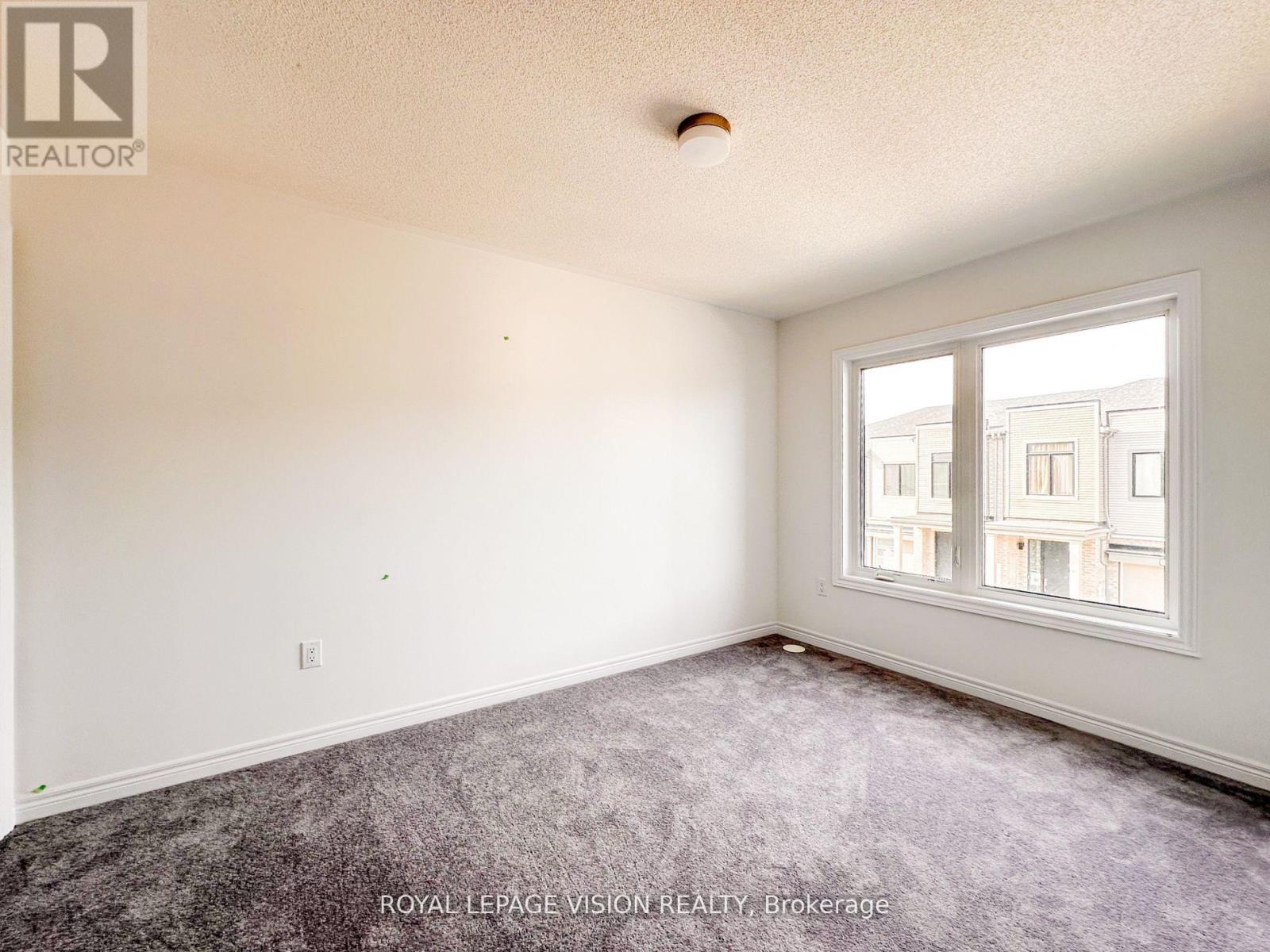 21 Sorbara Way, Whitby, Ontario  L1M 0M4 - Photo 10 - E12159210