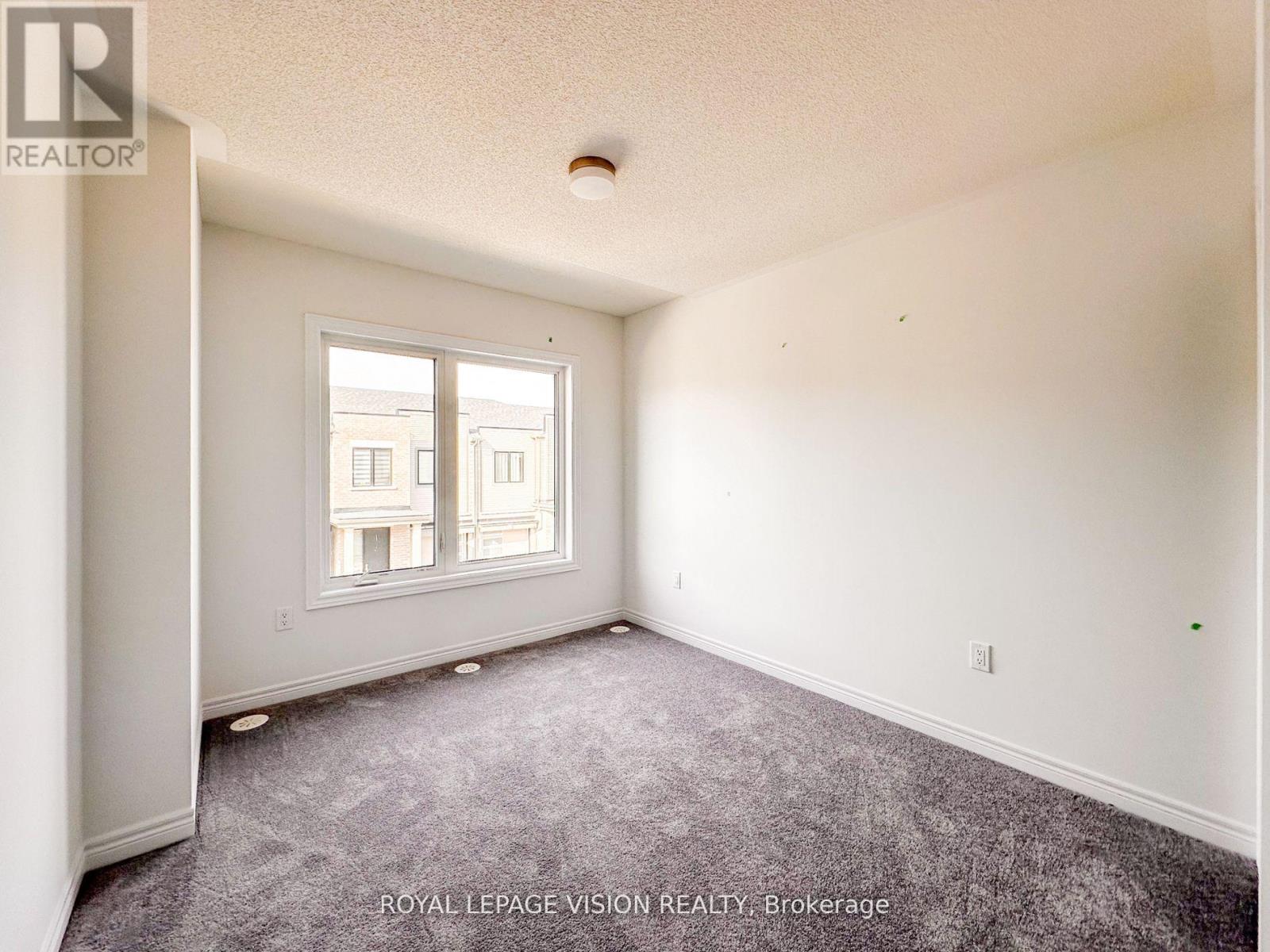 21 Sorbara Way, Whitby, Ontario  L1M 0M4 - Photo 12 - E12159210